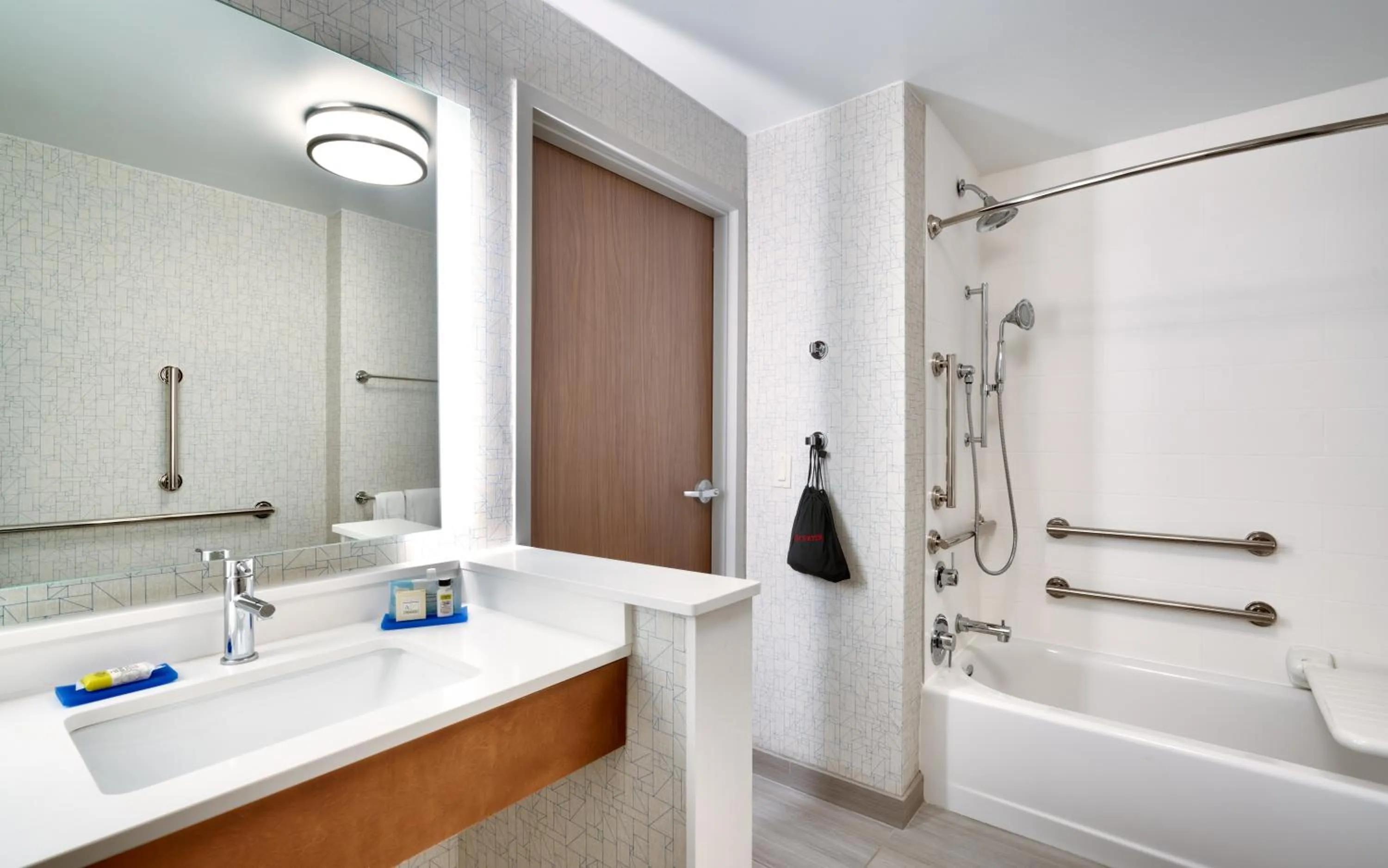 Bathroom in Holiday Inn Express & Suites - Gainesville I-75 by IHG