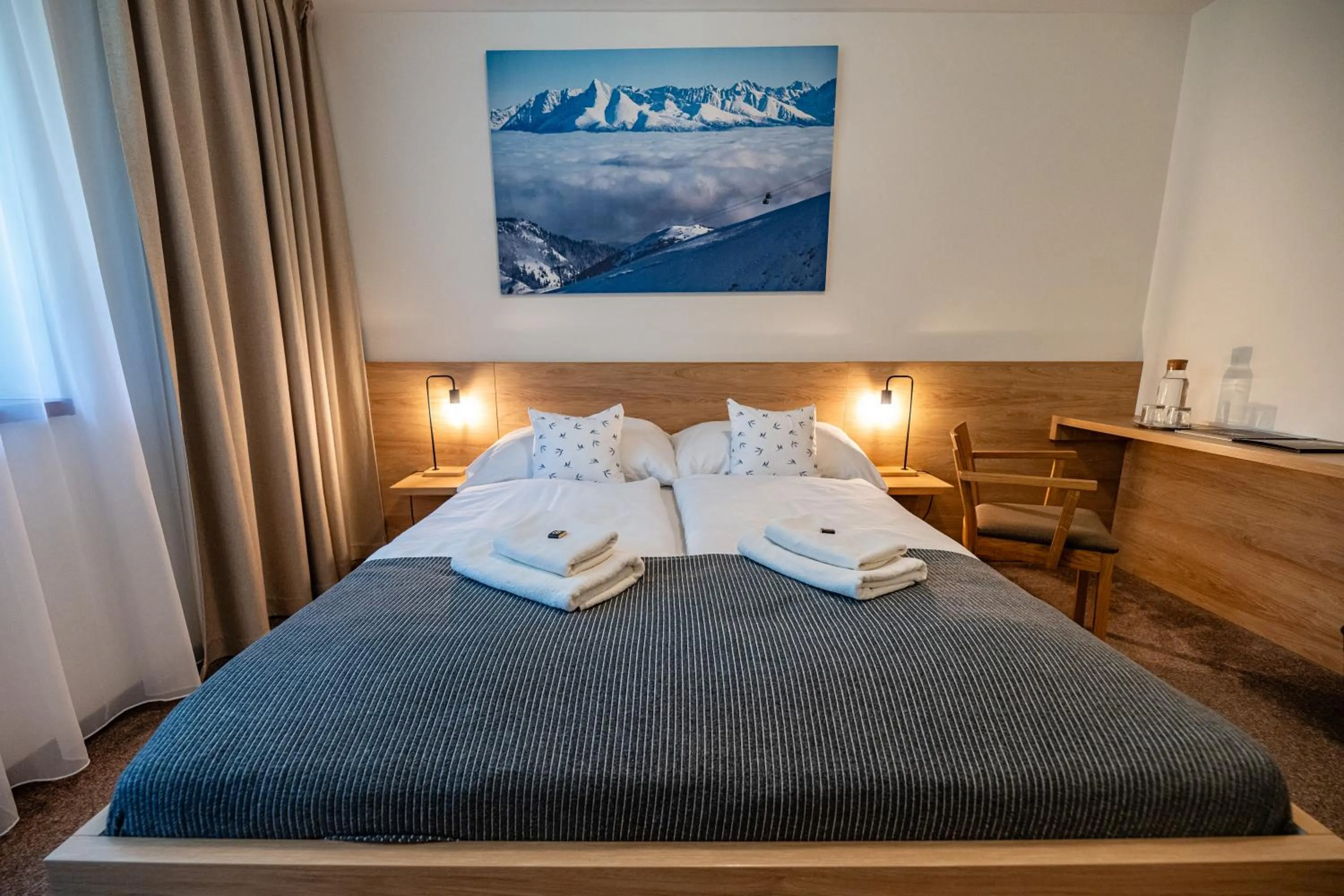 Bedroom, Bed in Hotel Jasná