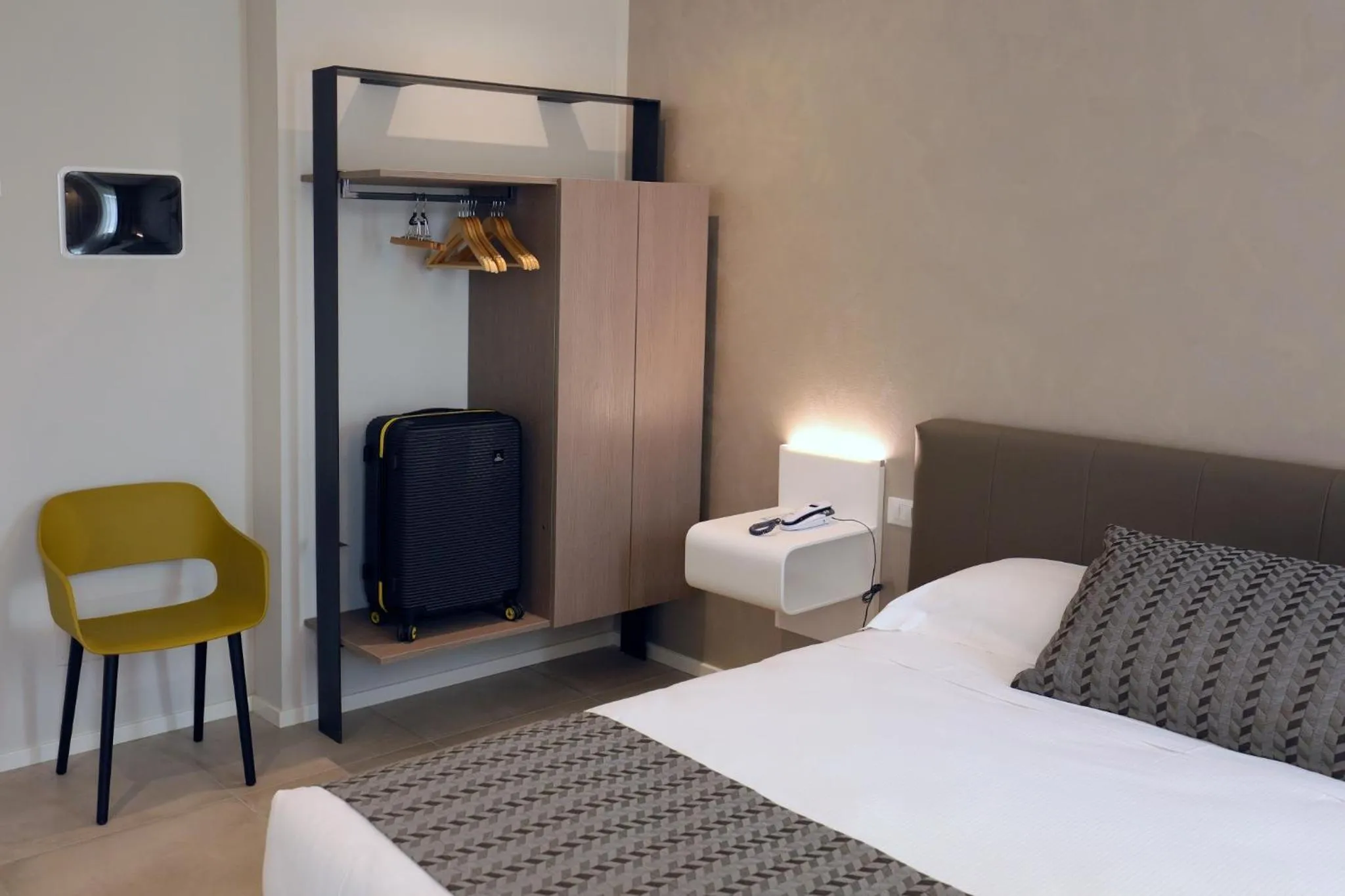 Bedroom, Bed in Hotel Buena Onda