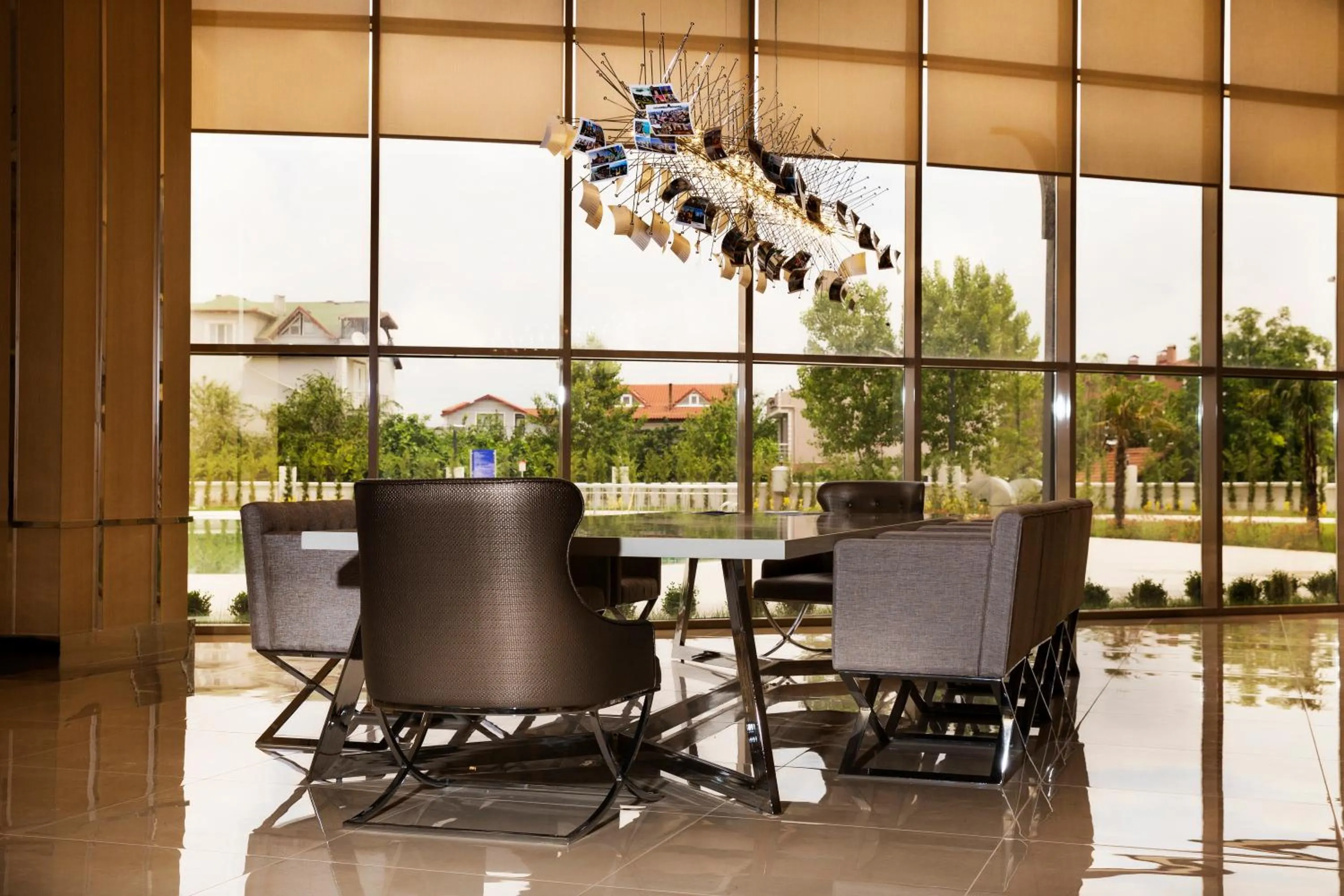 Lobby or reception in TRYP by Wyndham Izmit