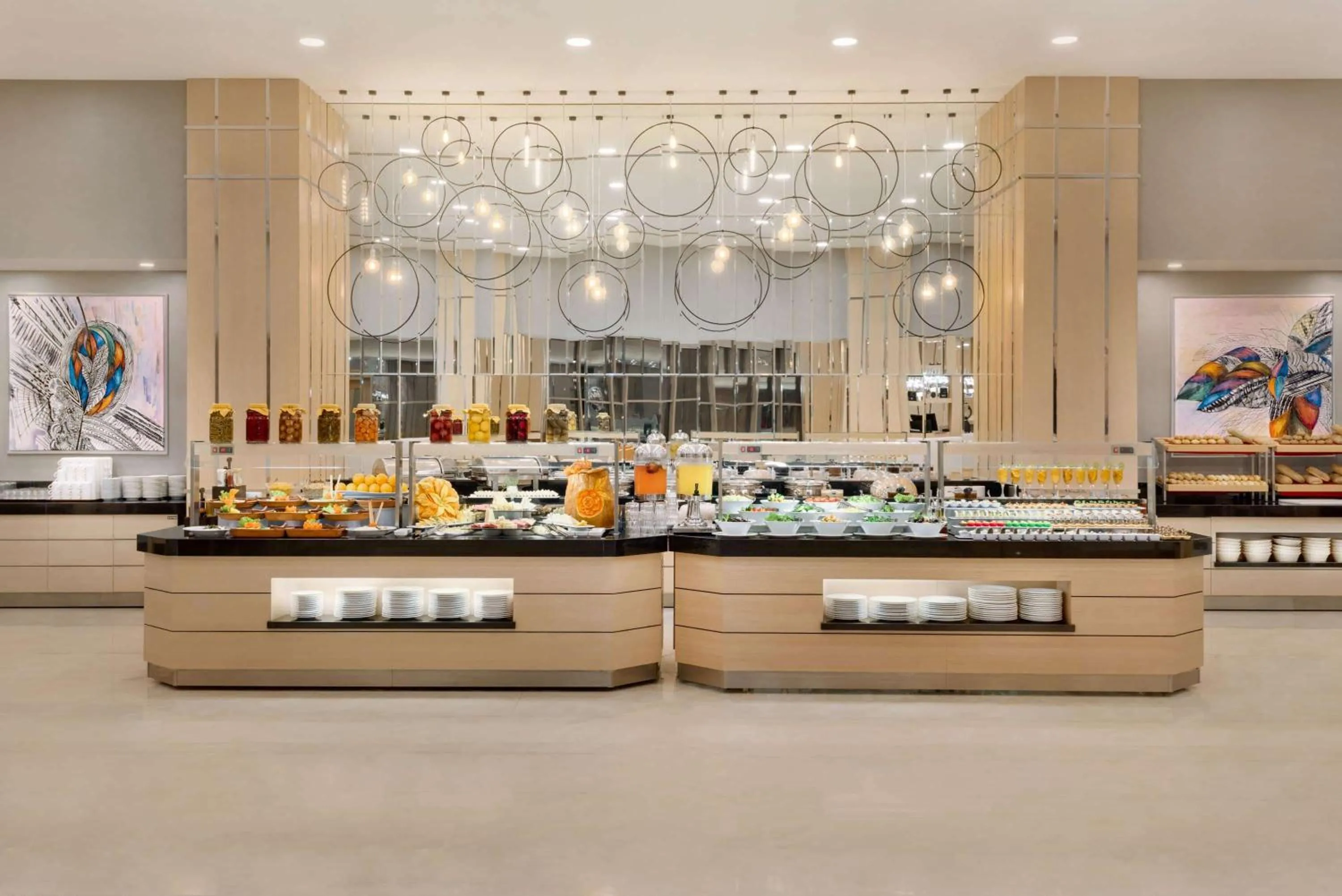 Restaurant/places to eat in TRYP by Wyndham Izmit