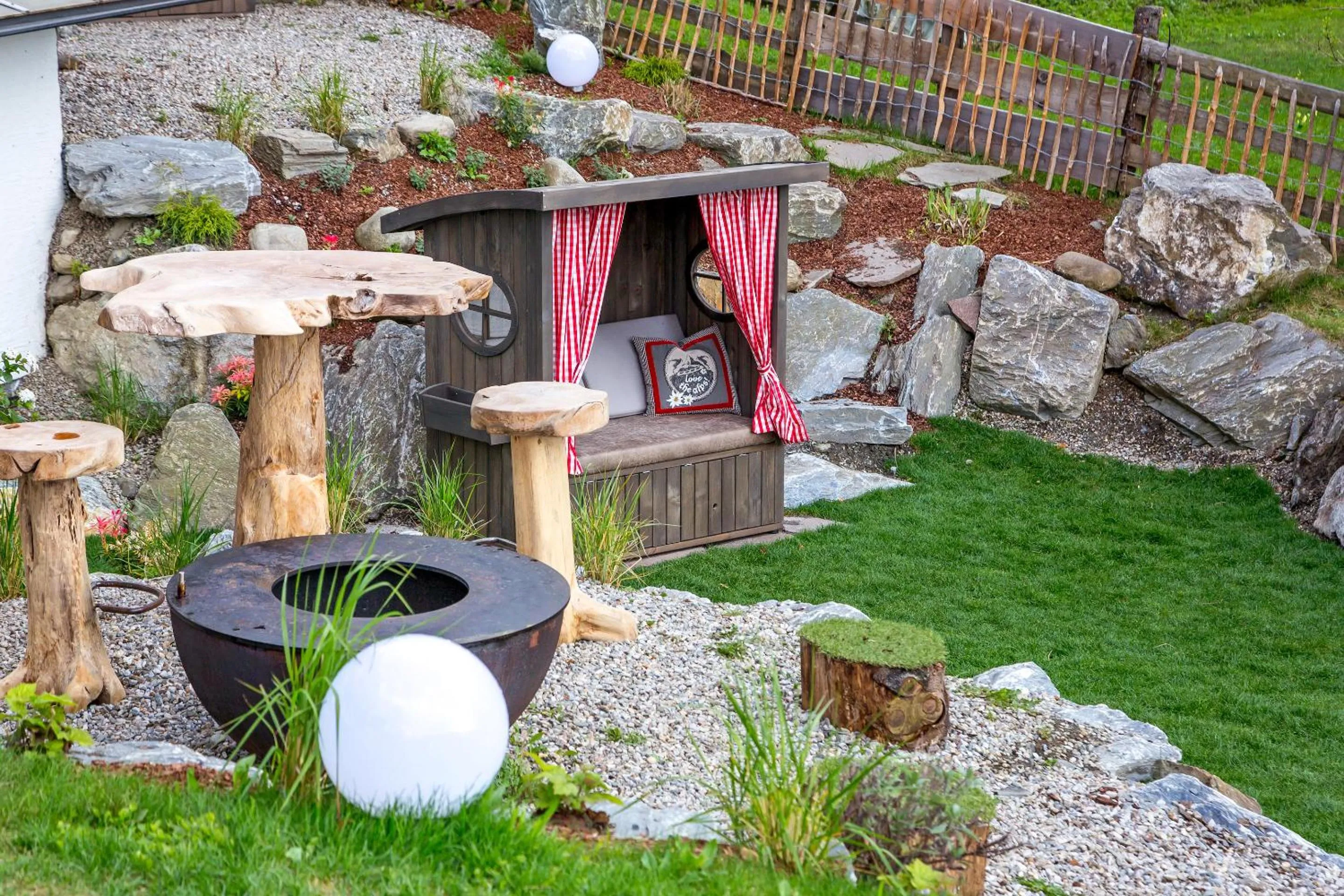 BBQ facilities in Landhaus Alpenjuwel