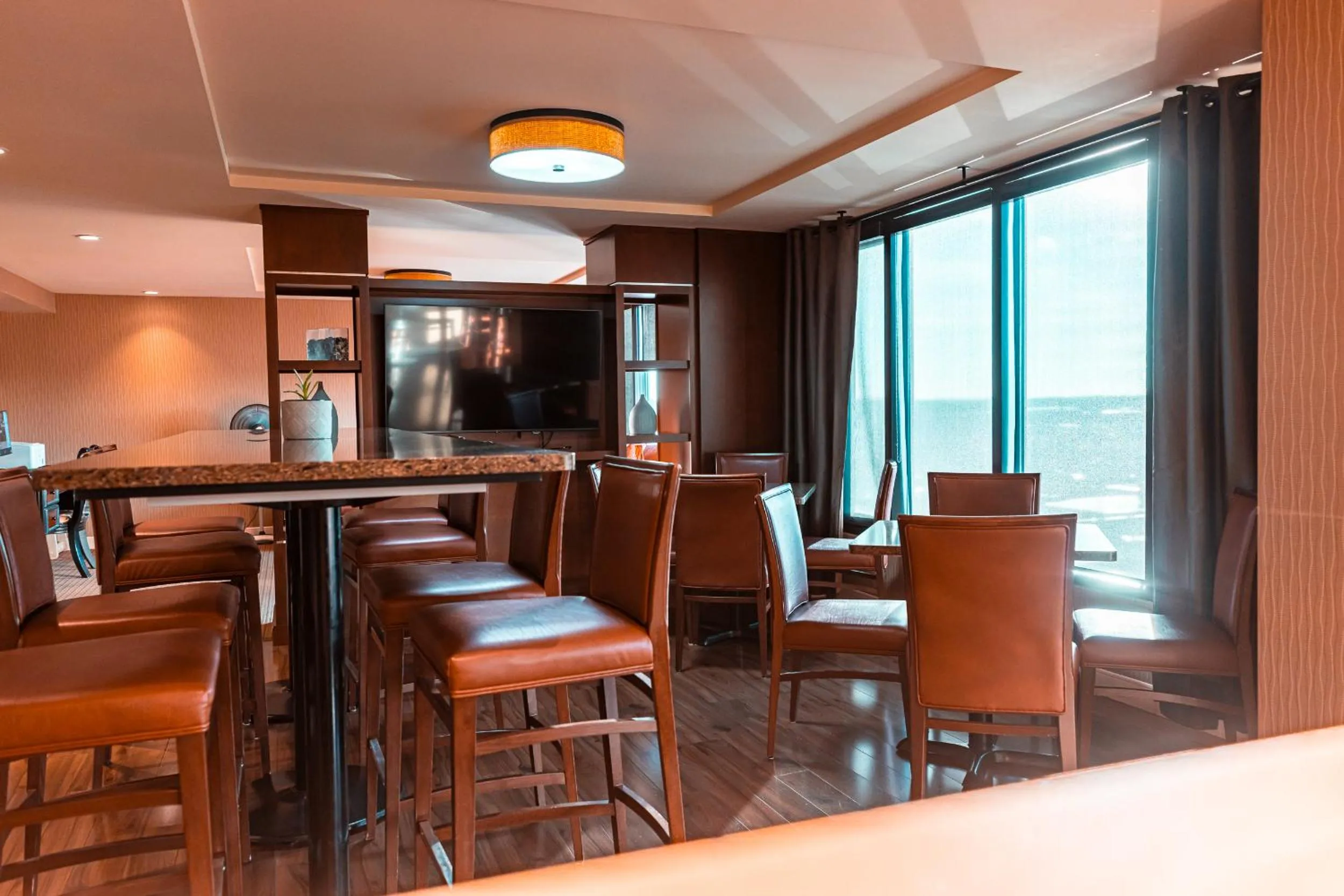 Lounge or bar in Red Deer Resort & Casino