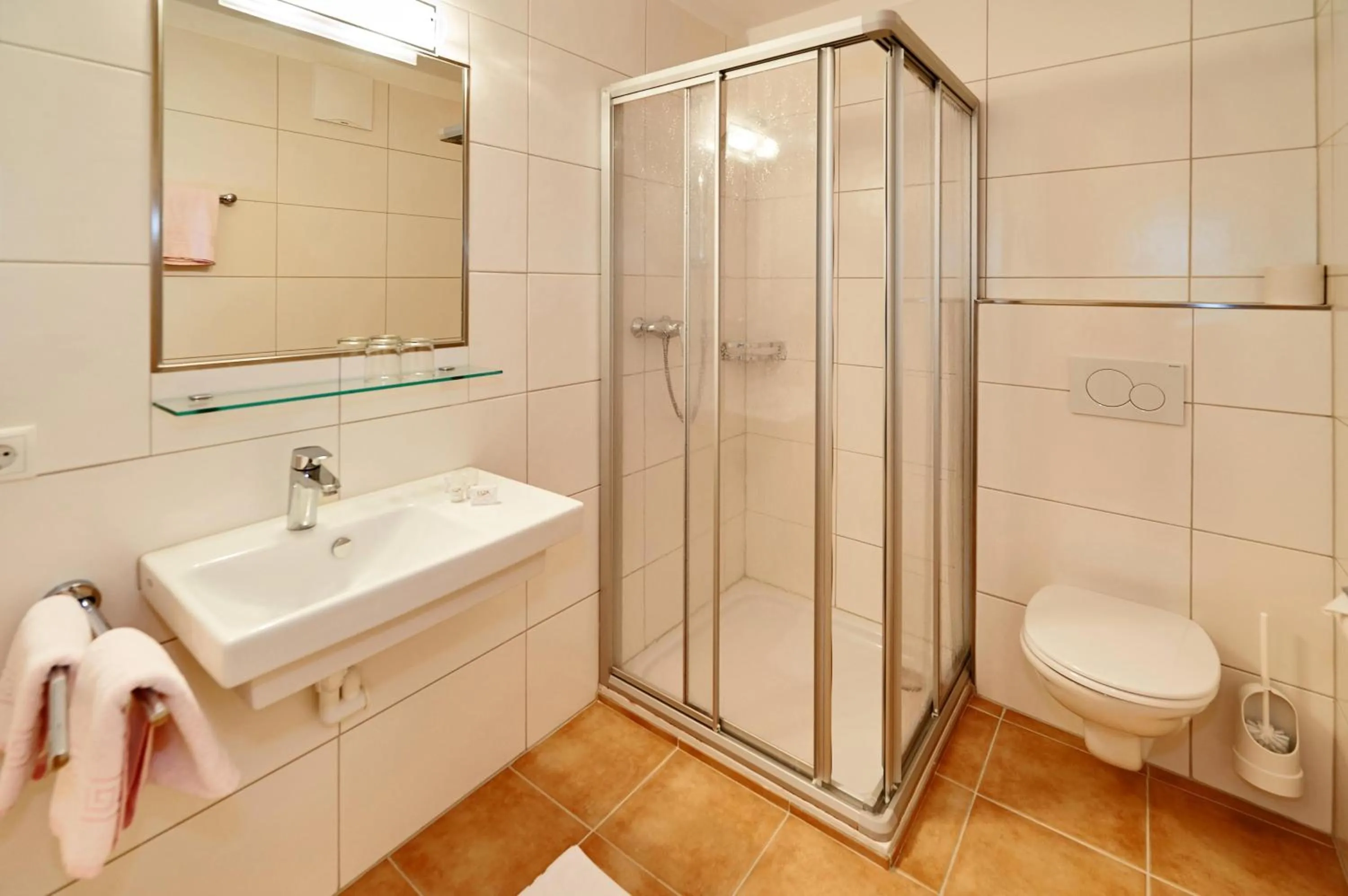 Hotel-Restaurant Schwaiger***