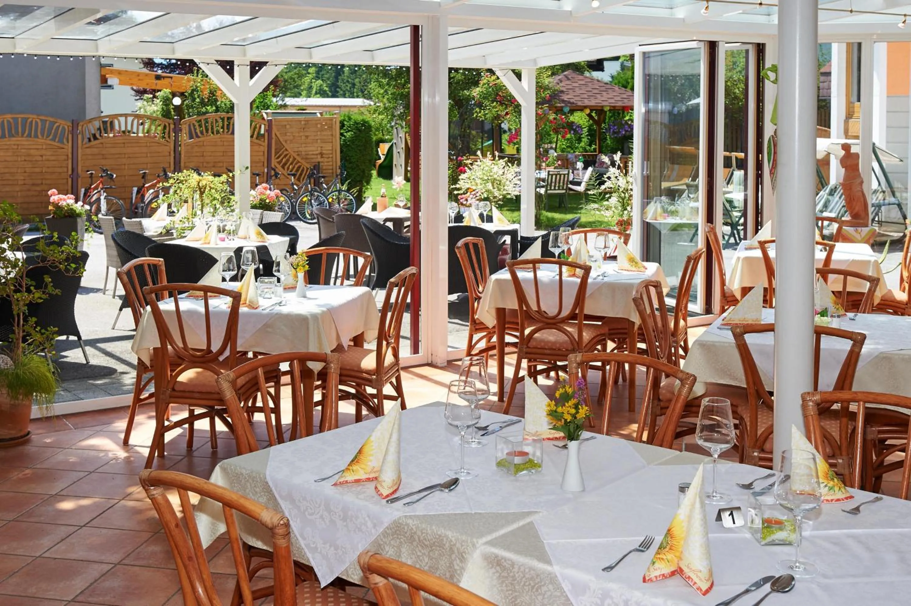 Hotel-Restaurant Schwaiger***