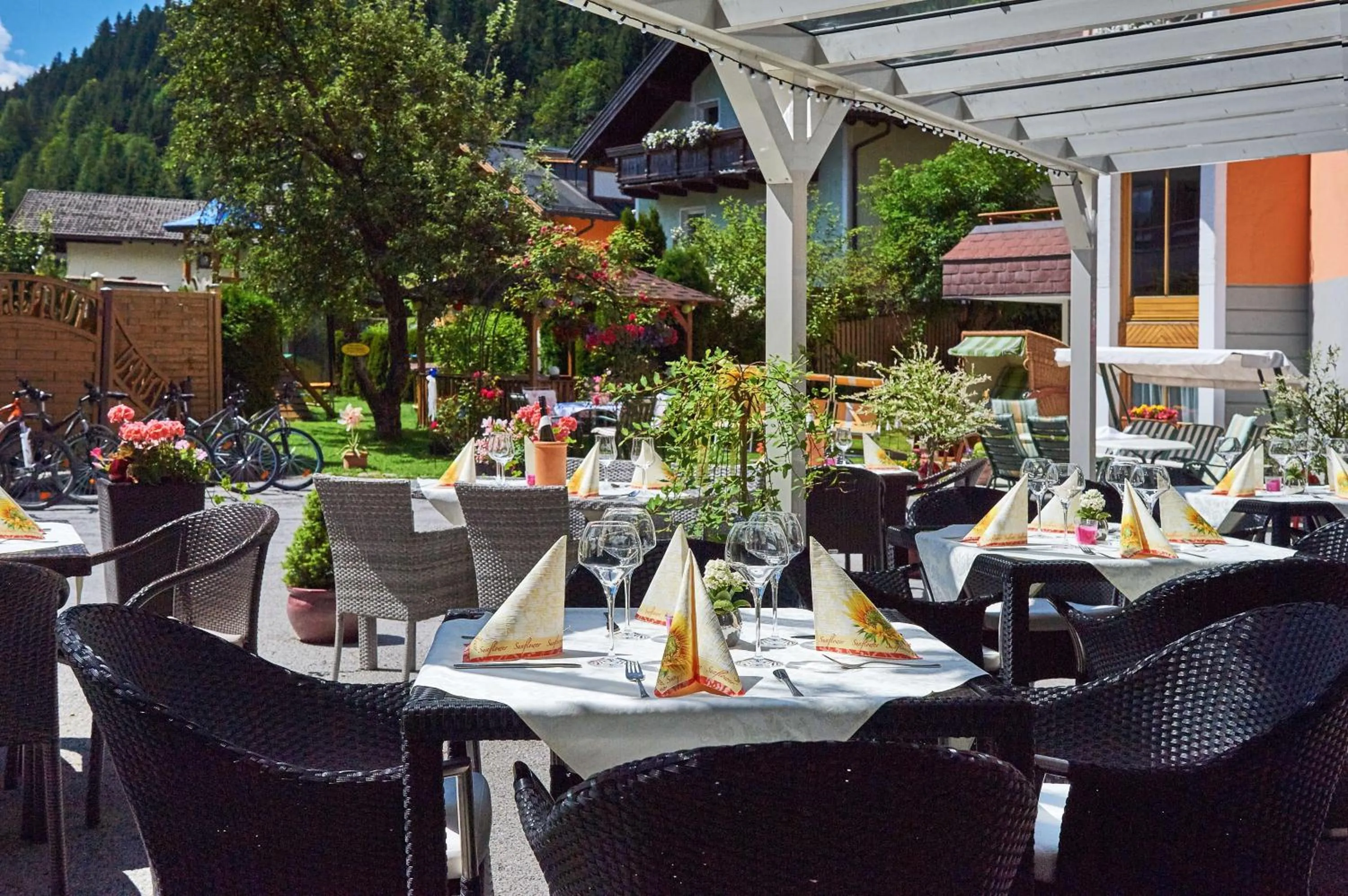 Hotel-Restaurant Schwaiger***