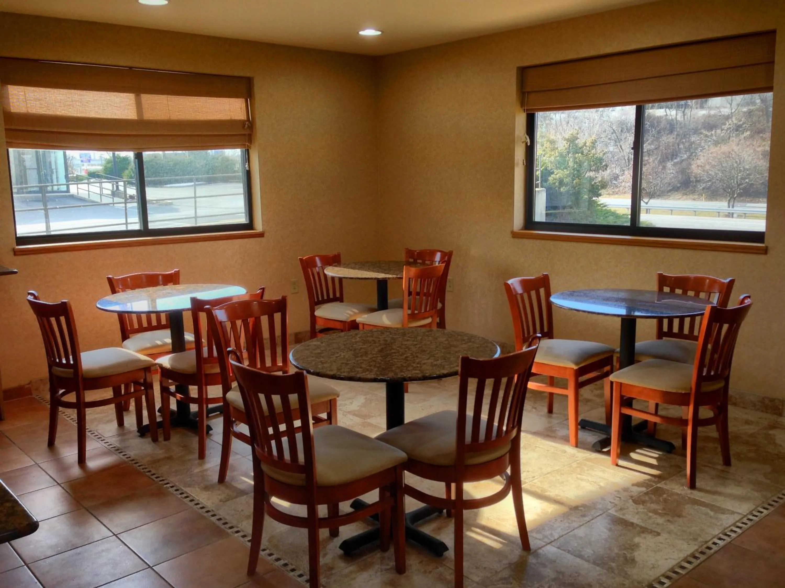 Continental breakfast in Super 8 by Wyndham Hagerstown I-70
