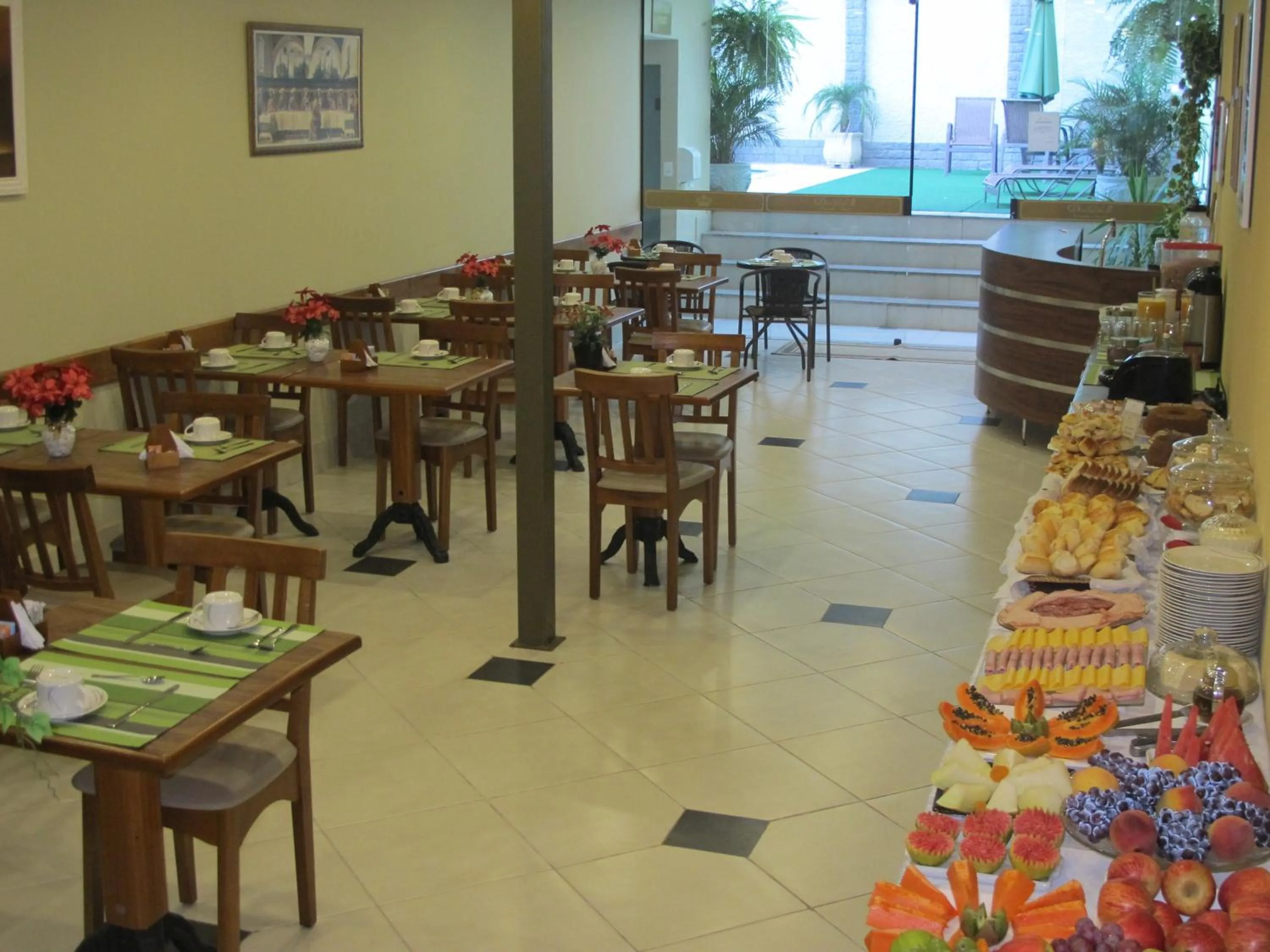 Restaurant/places to eat in Princesa Isabel Pousada e Hotel – Dom Pedro