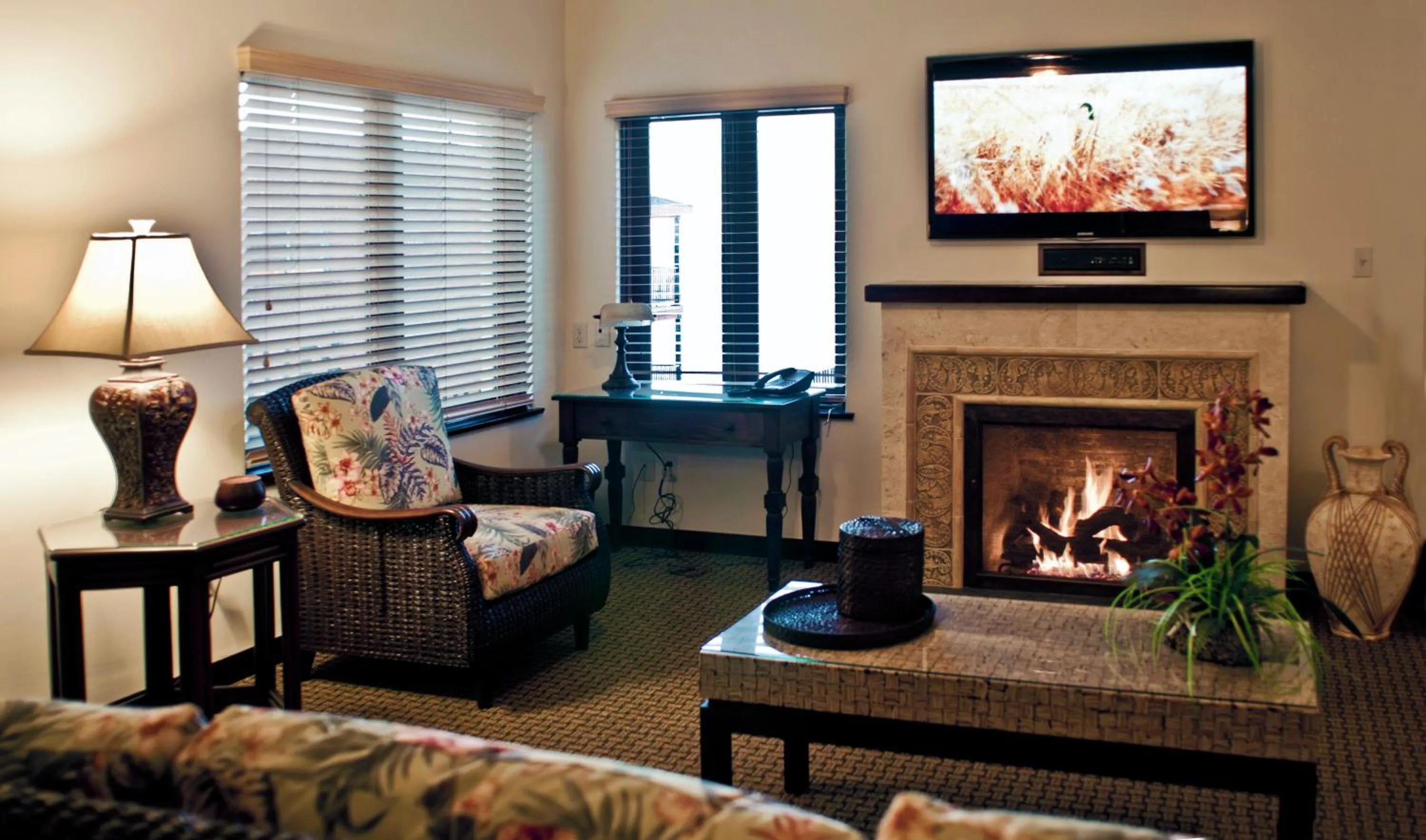 TV and multimedia in Pantai Inn