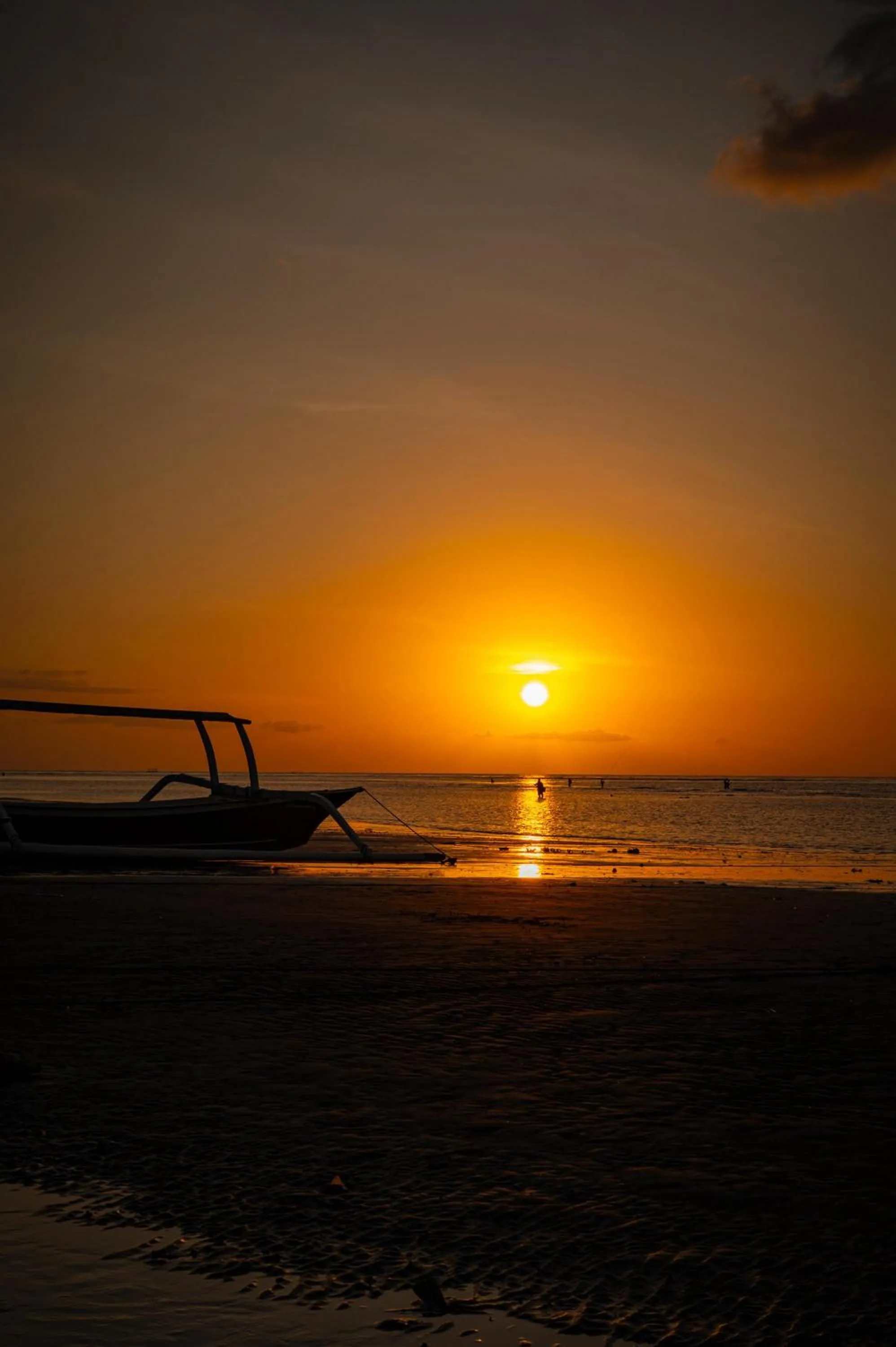 Beach in Lusa Beach Studios Under New Management And Newly Renovated