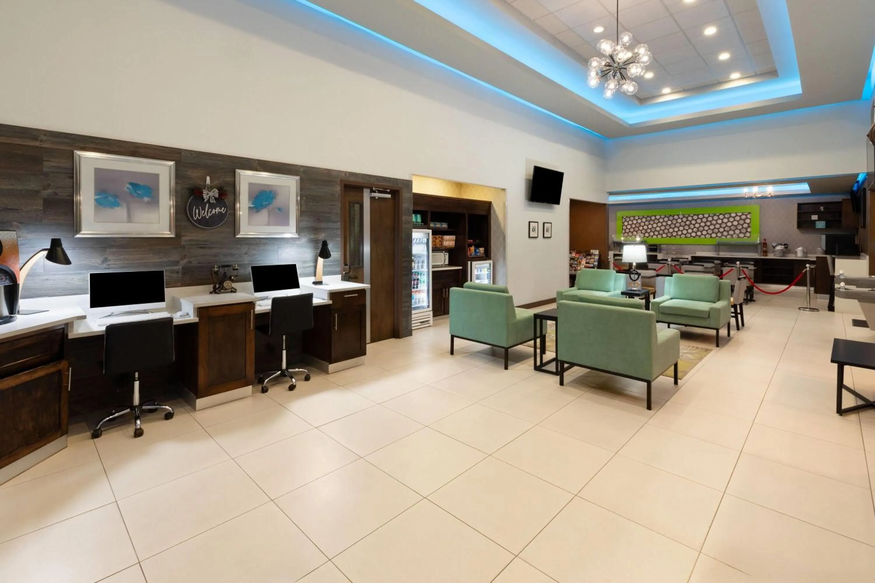 Lobby or reception in Ramada by Wyndham El Paso
