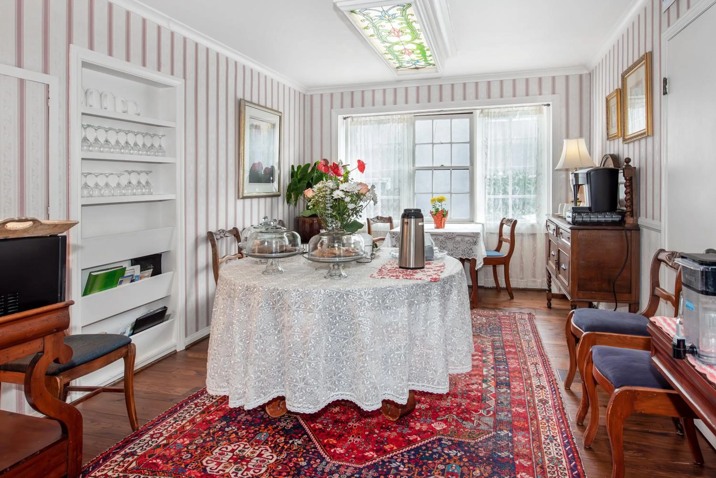 Dining area in Bath Street Inn