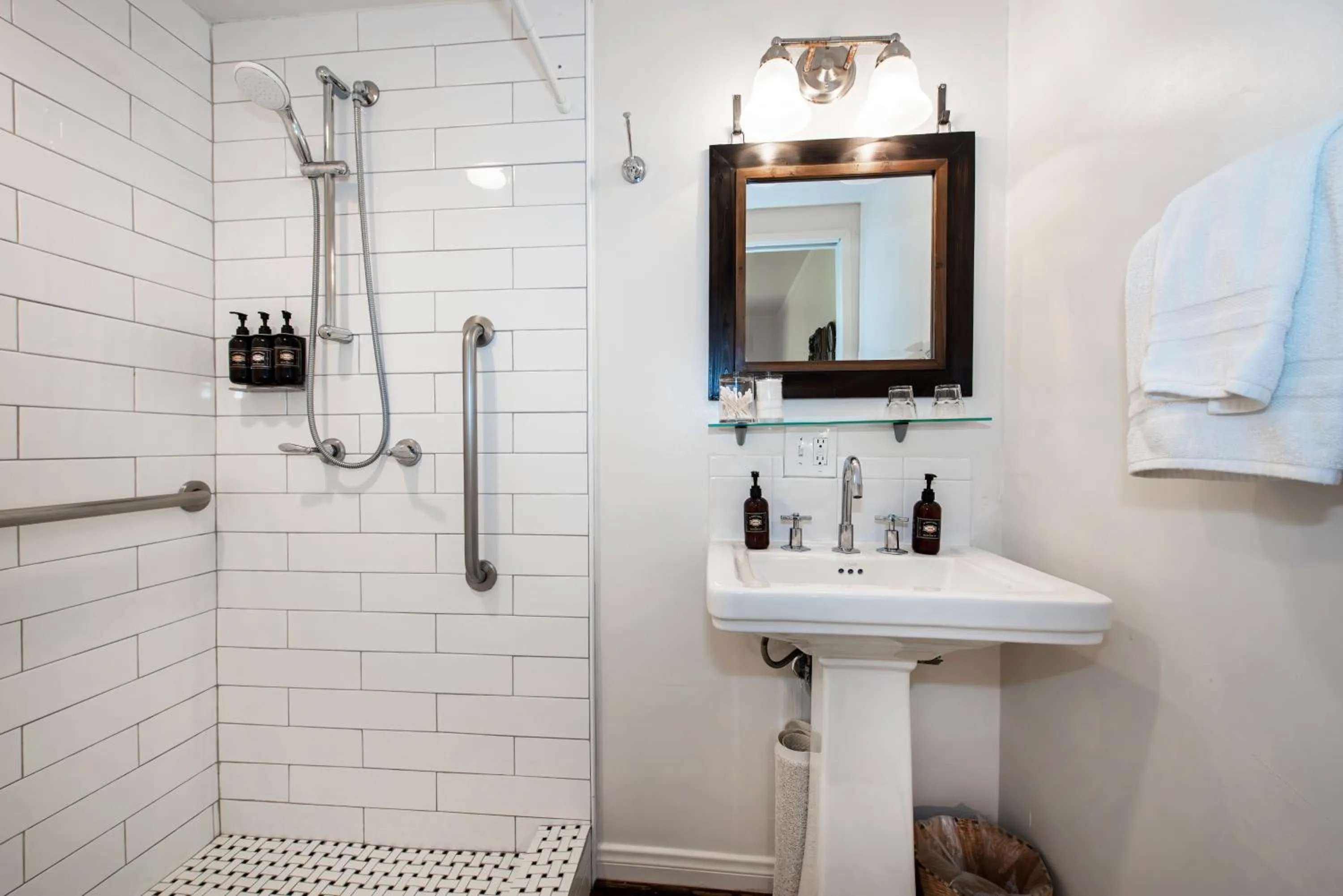 Bathroom in Bath Street Inn