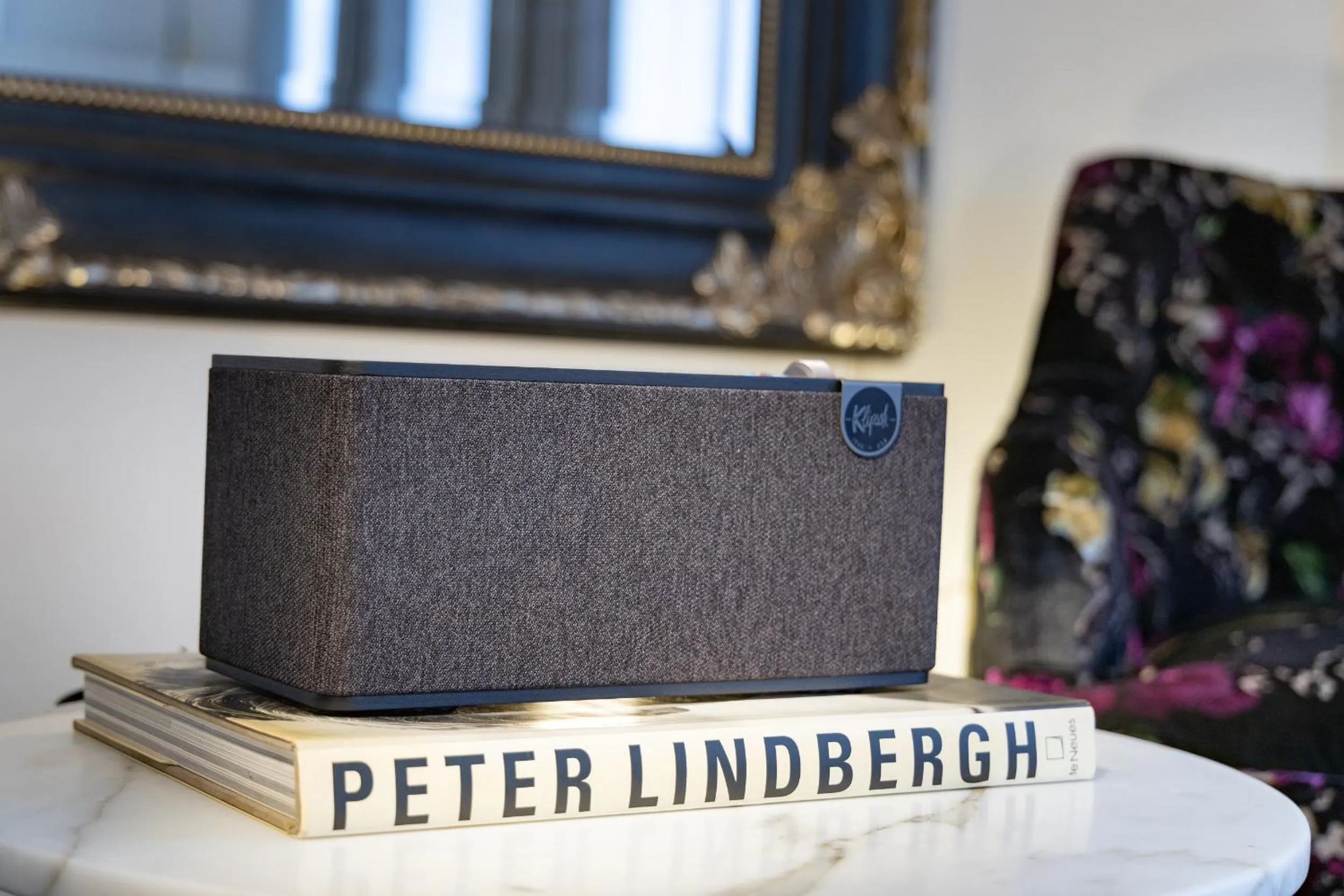 Bedroom in International House Hotel