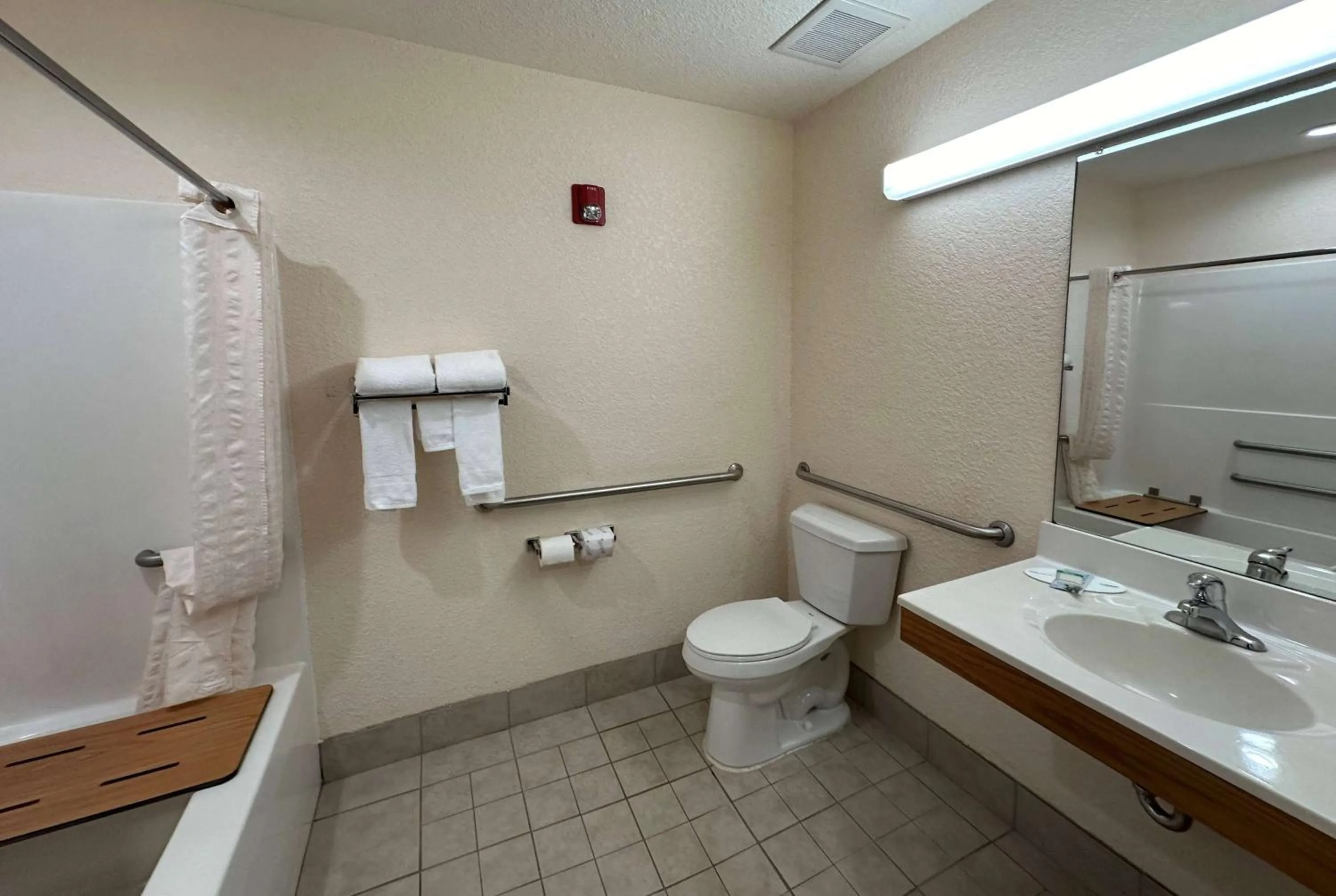 Breakfast in Microtel Inn & Suites Tomah