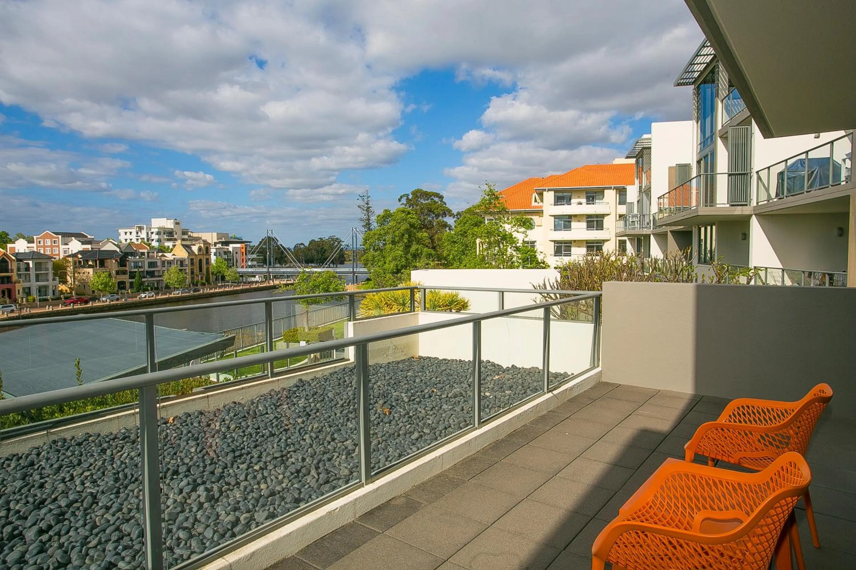 Day in East Perth Suites Hotel