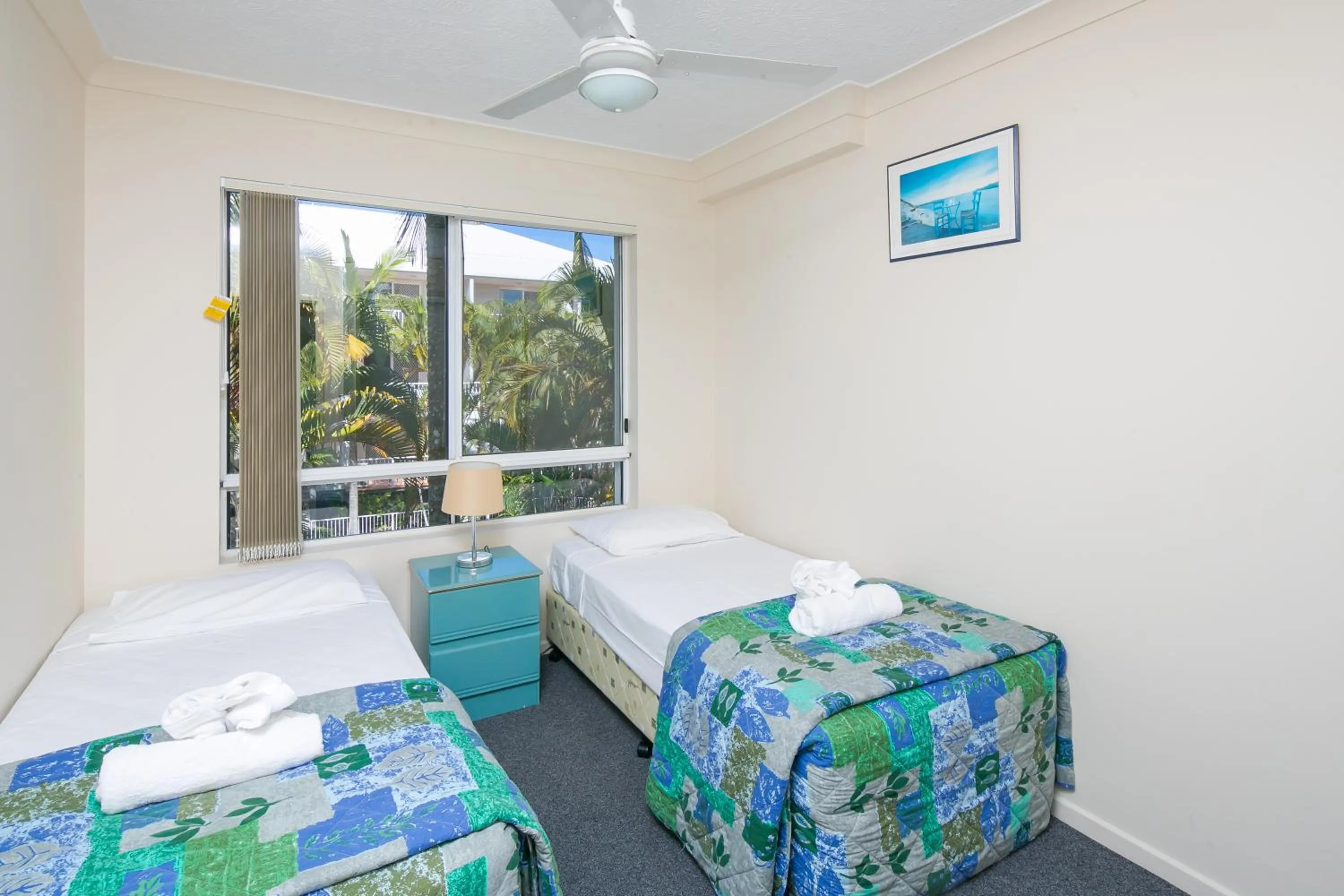 Bed in Bay Lodge Apartments