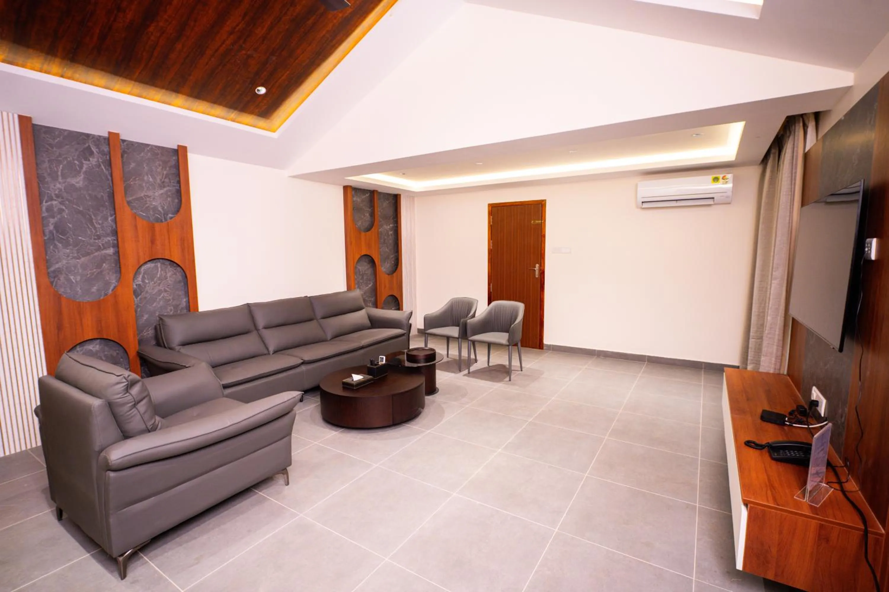 Esthell Village Resort