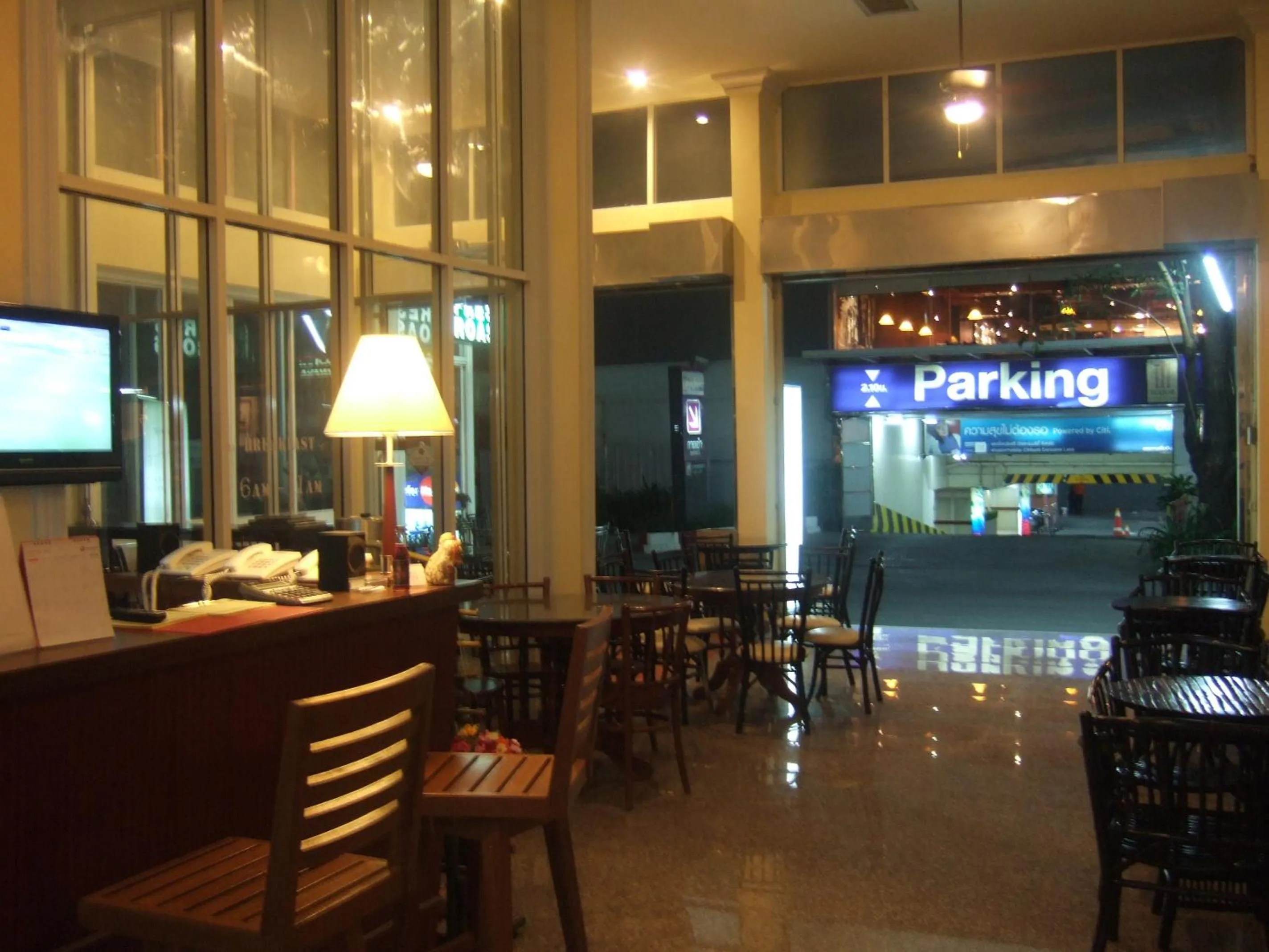 Lounge or bar in Lodge 61 Hotel