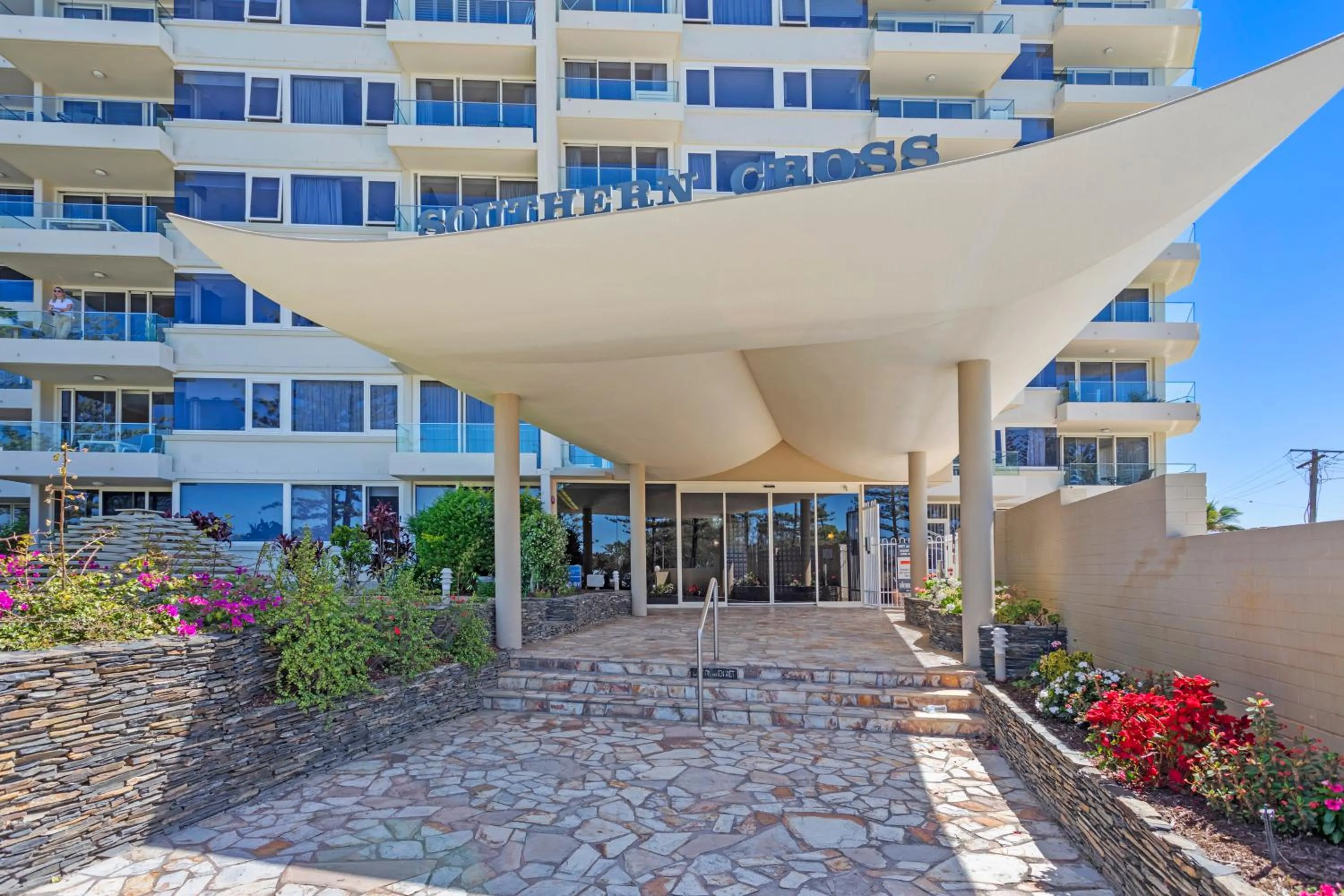 Southern Cross Beachfront Holiday Apartments