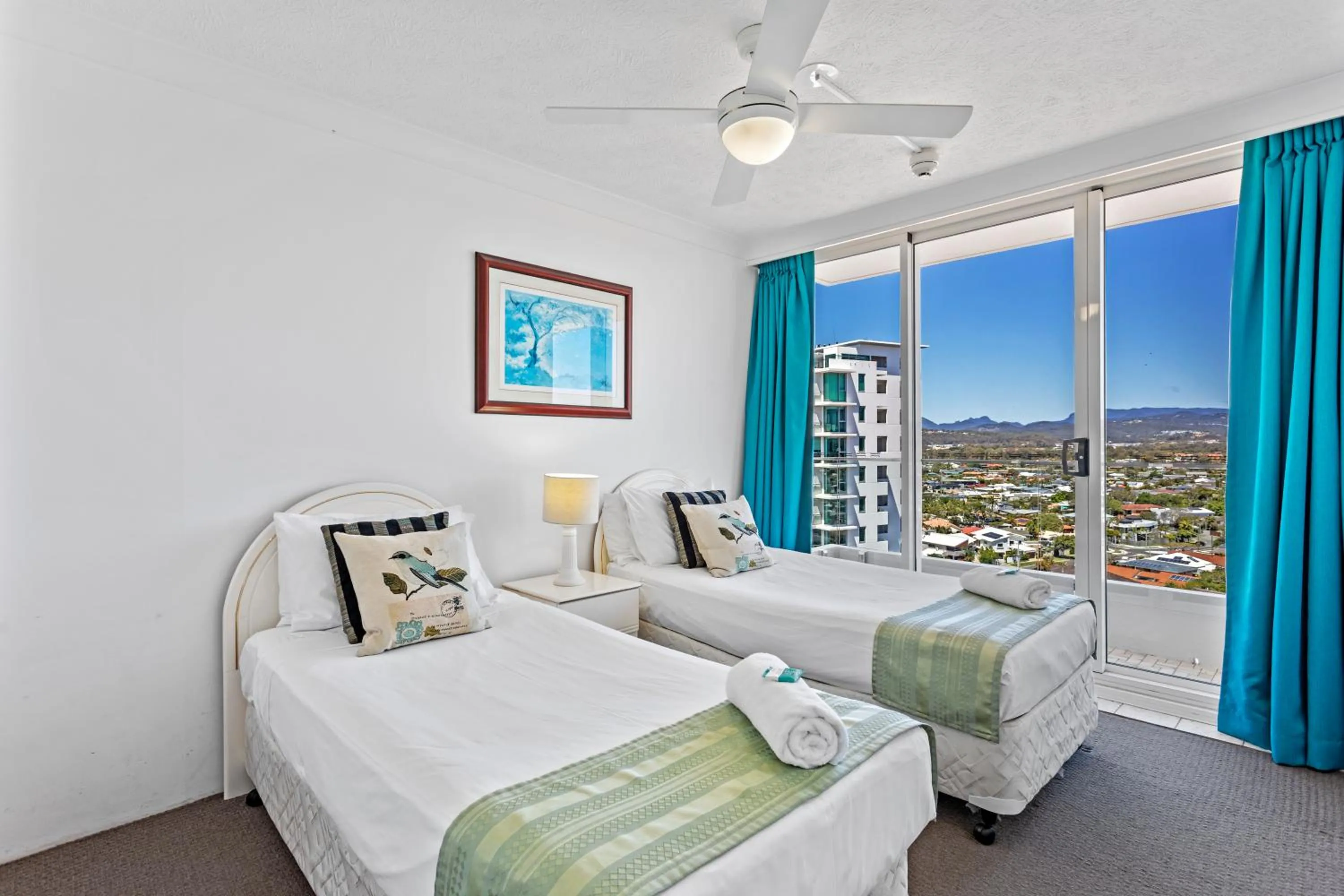Bed in Southern Cross Beachfront Holiday Apartments