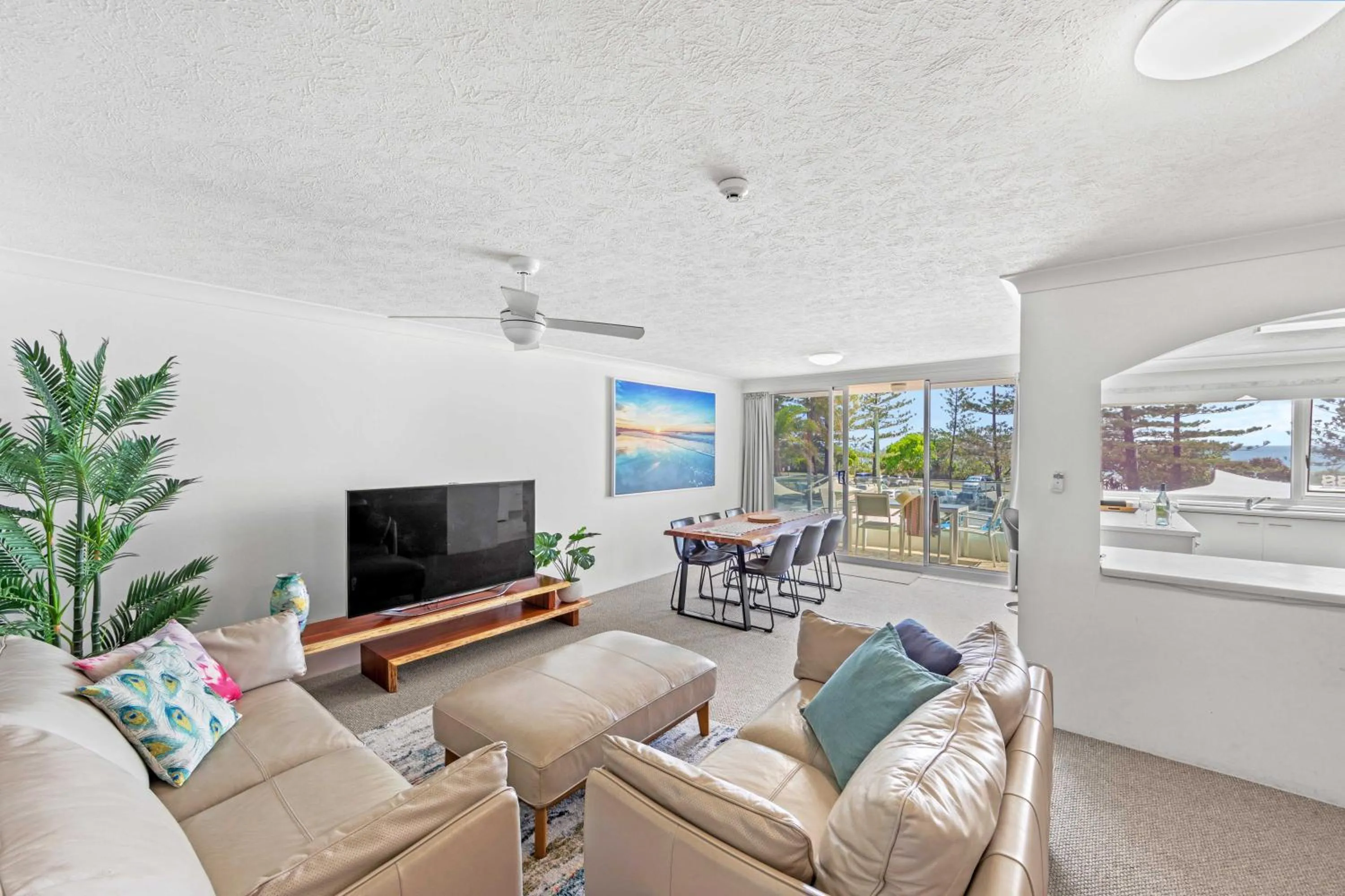 Southern Cross Beachfront Holiday Apartments