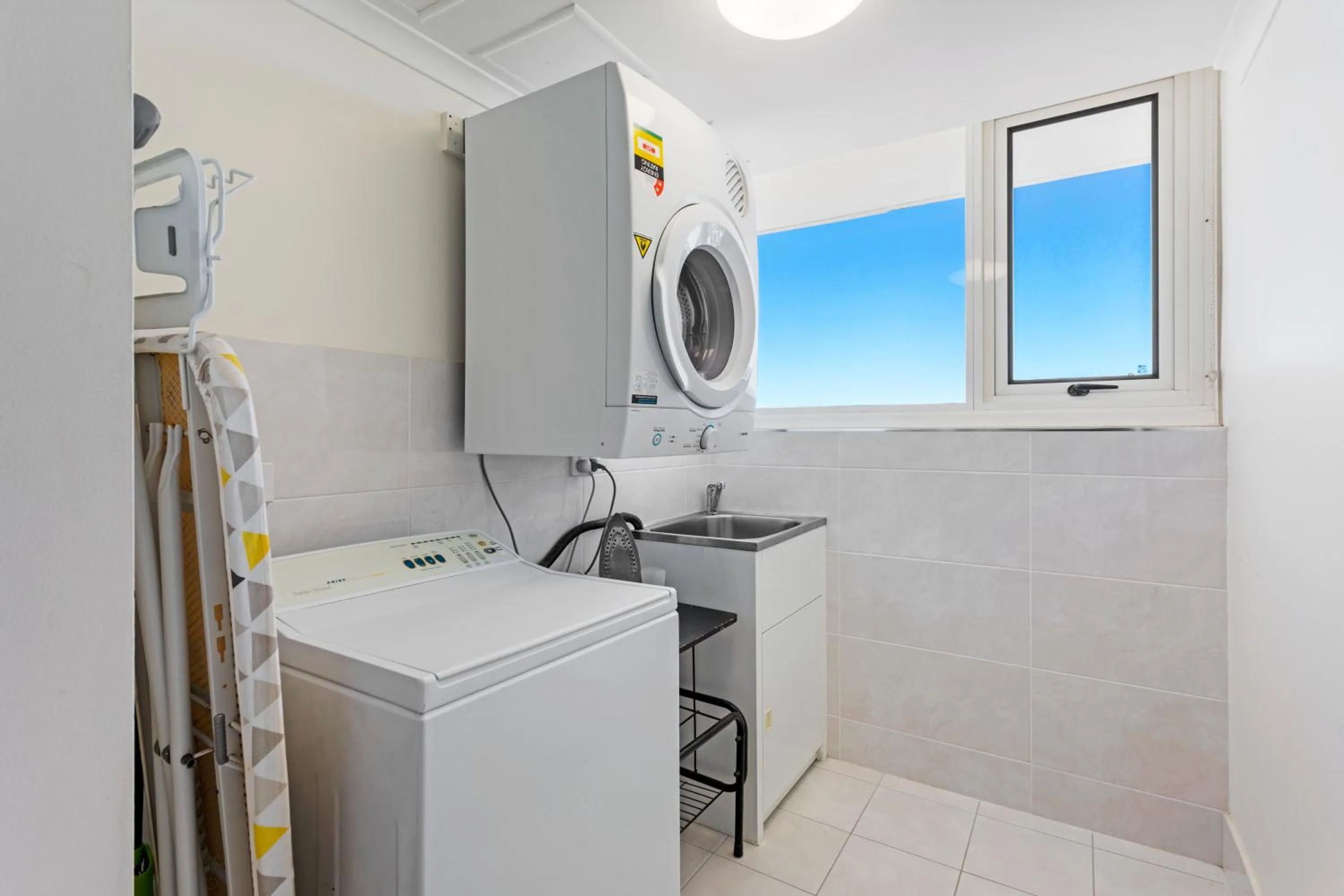 Southern Cross Beachfront Holiday Apartments