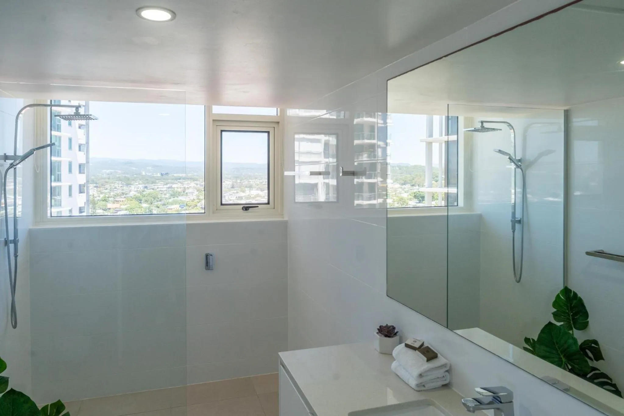 Southern Cross Beachfront Holiday Apartments