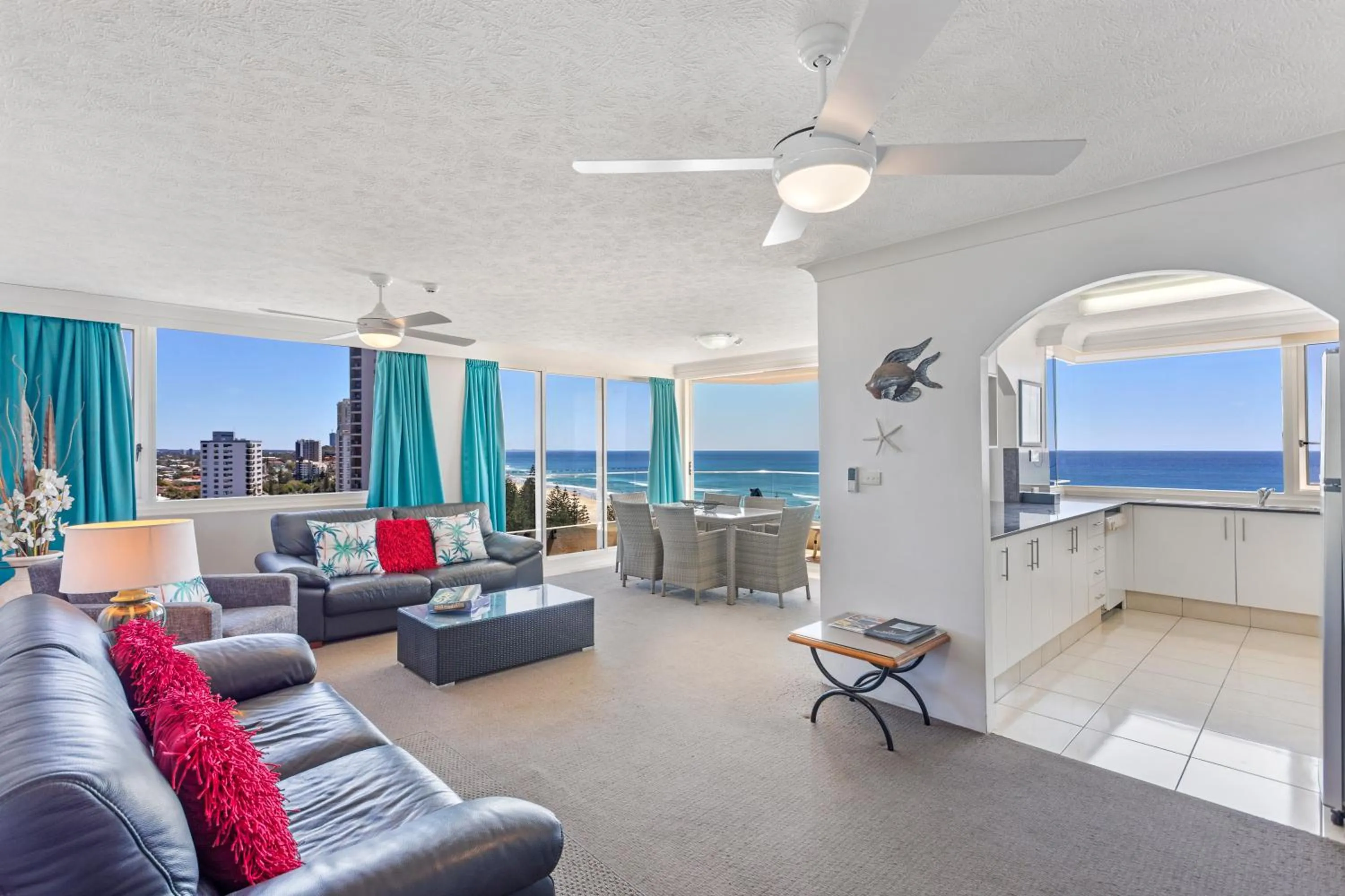 Southern Cross Beachfront Holiday Apartments