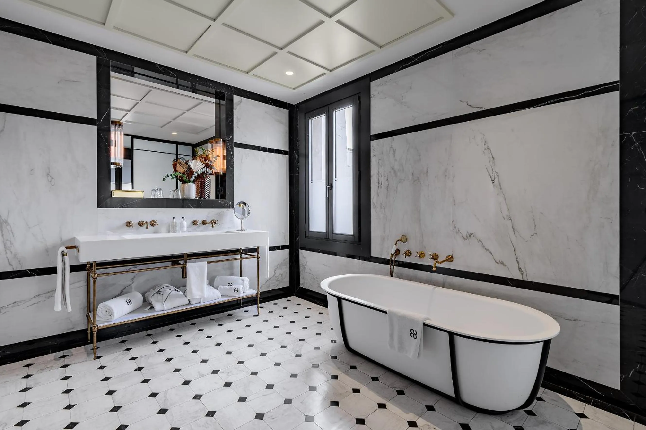 Bathroom in CoolRooms Palacio de Atocha