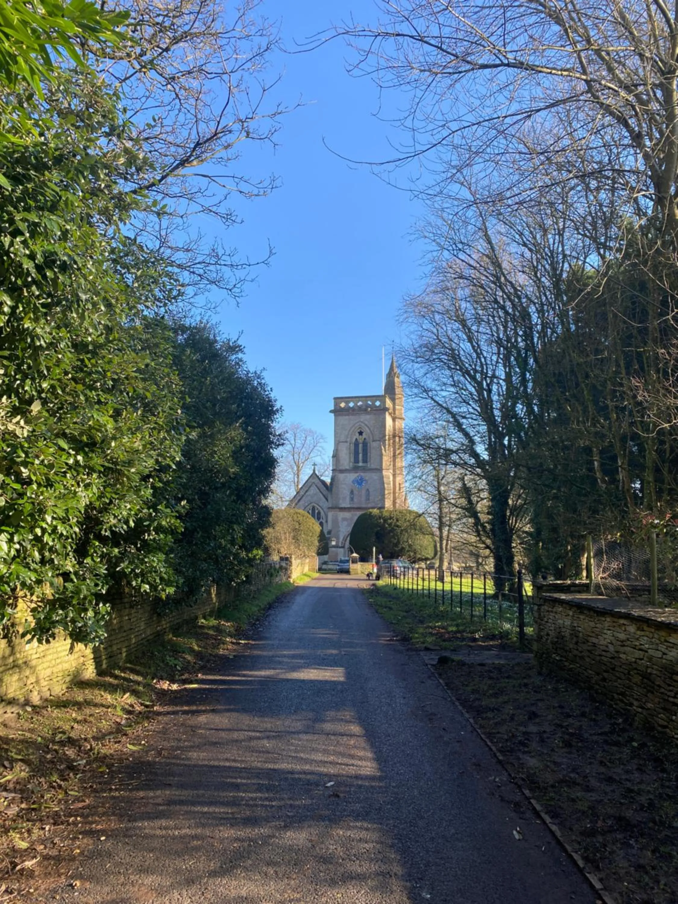 Nearby landmark in Pettifers Freehouse Hotel