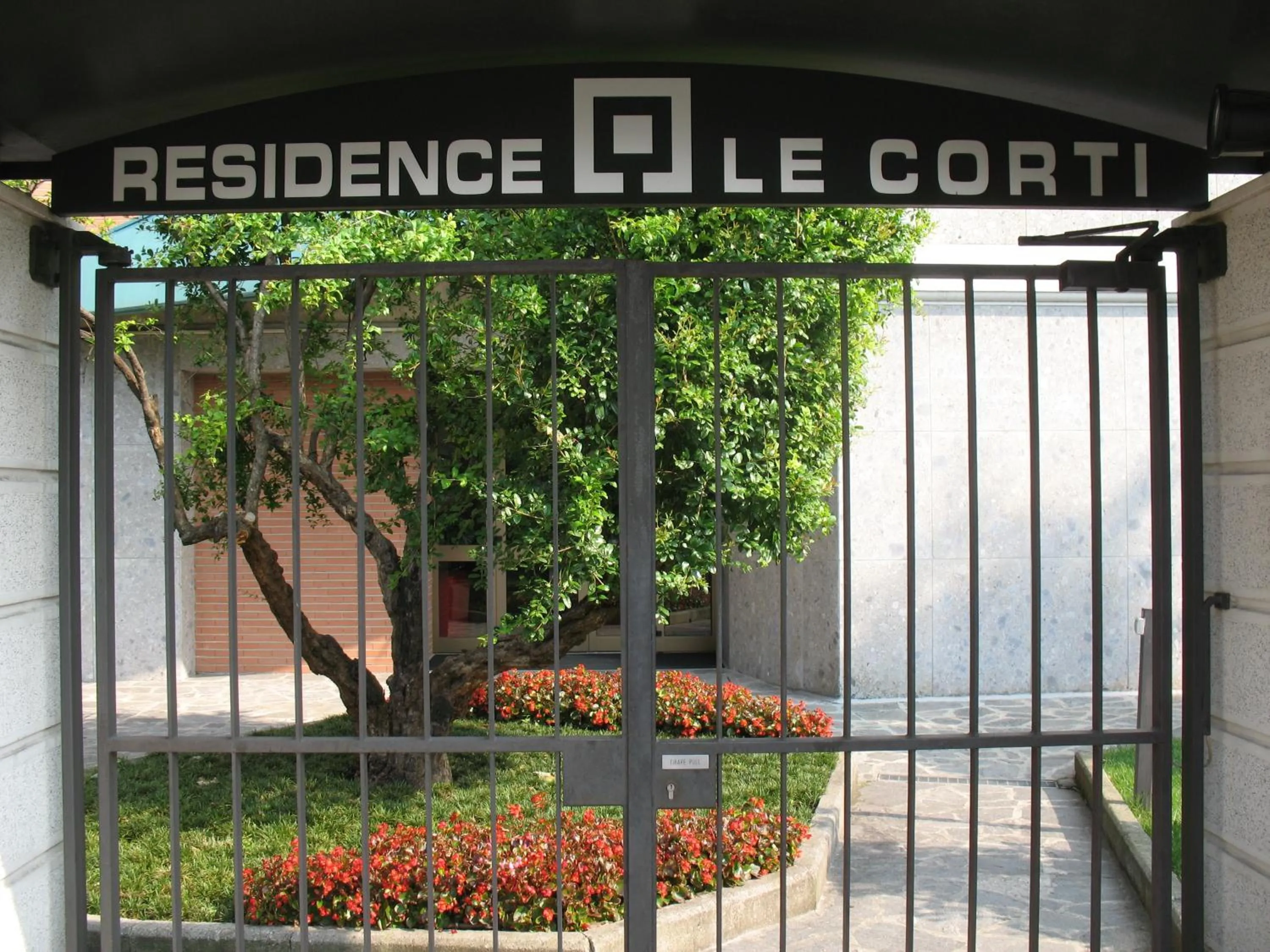 Facade/entrance in Residence Le Corti