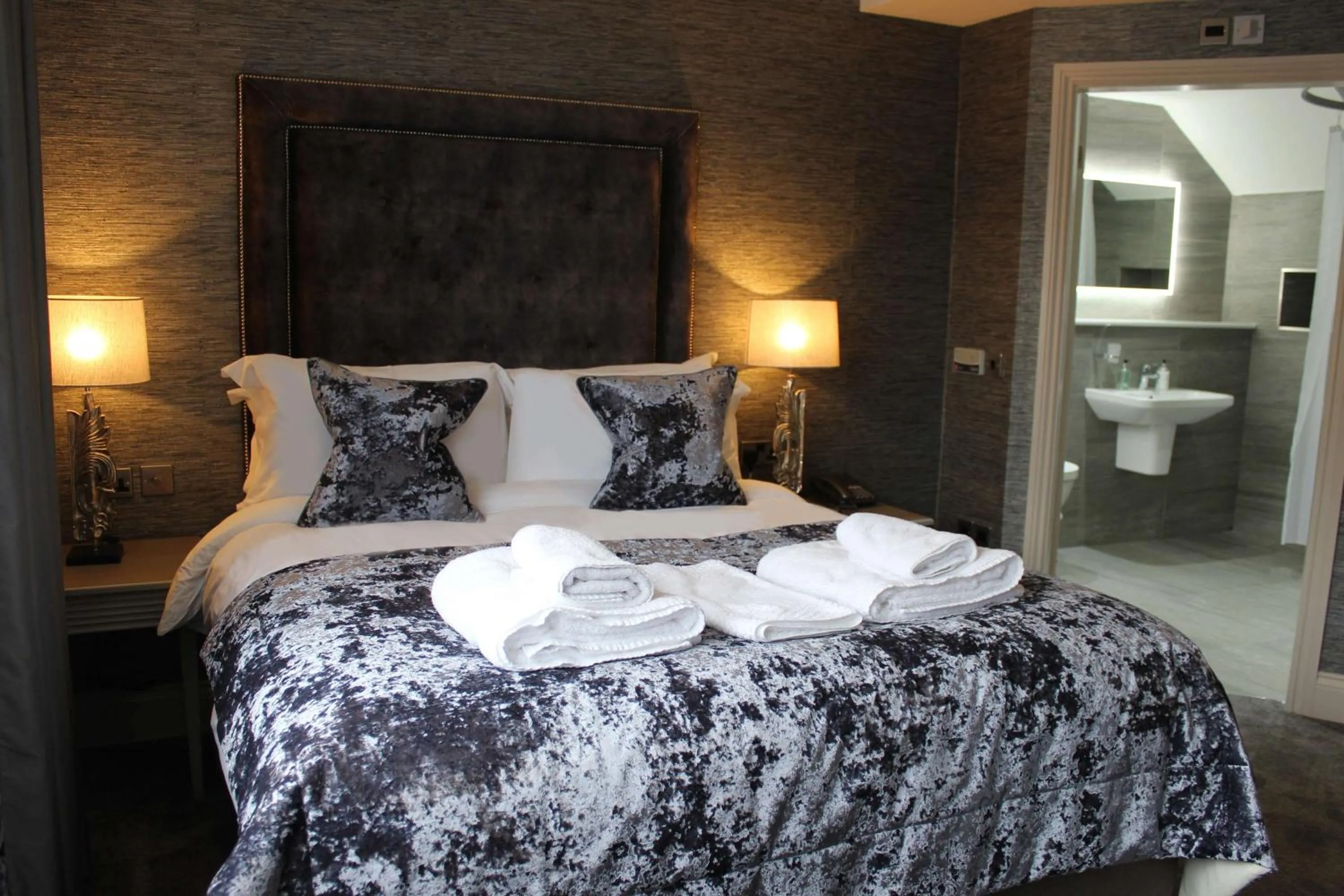 Photo of the whole room, Bed in The Lord Street Hotel; BW Signature Collection