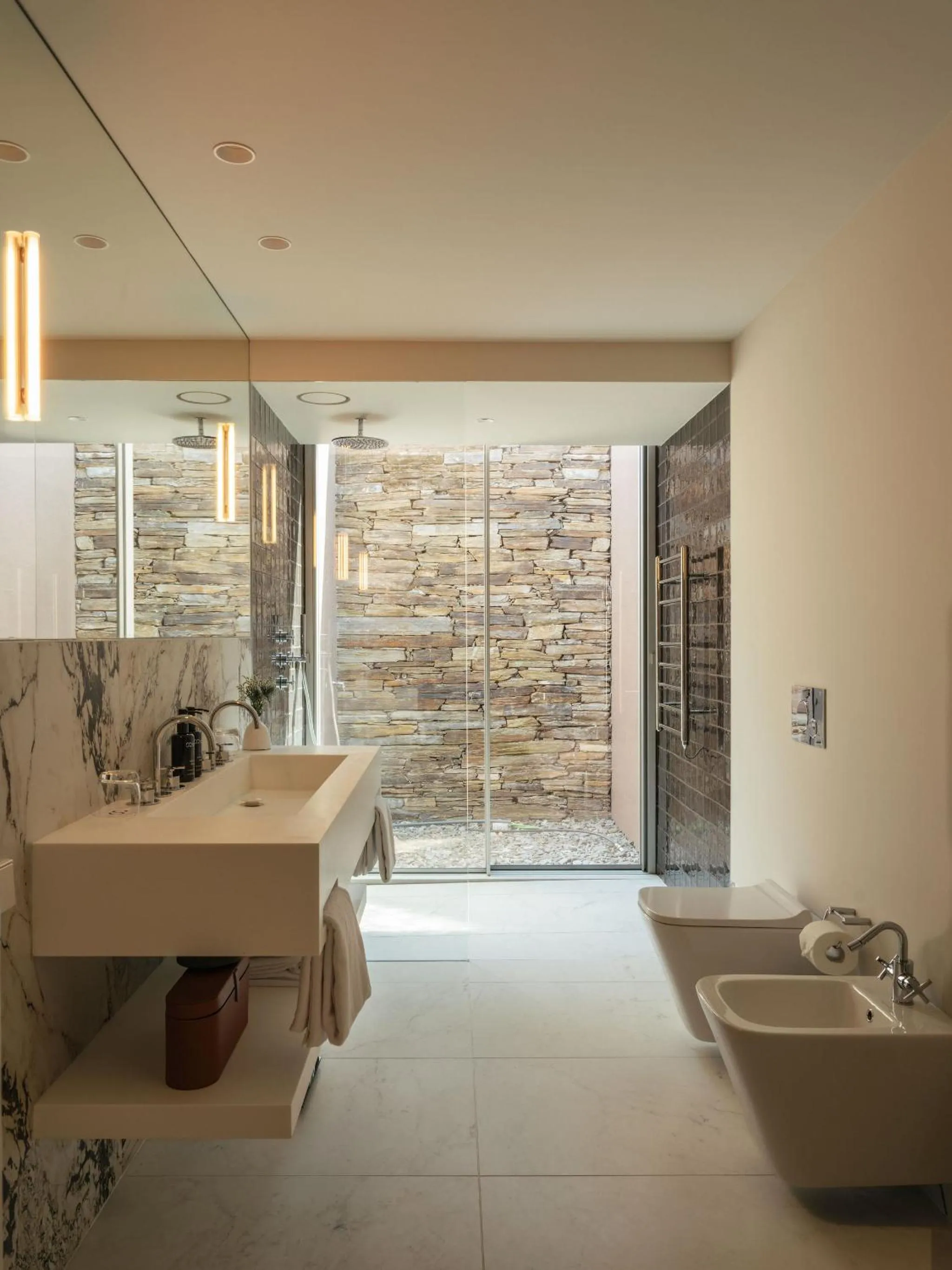 Bathroom in Octant Douro