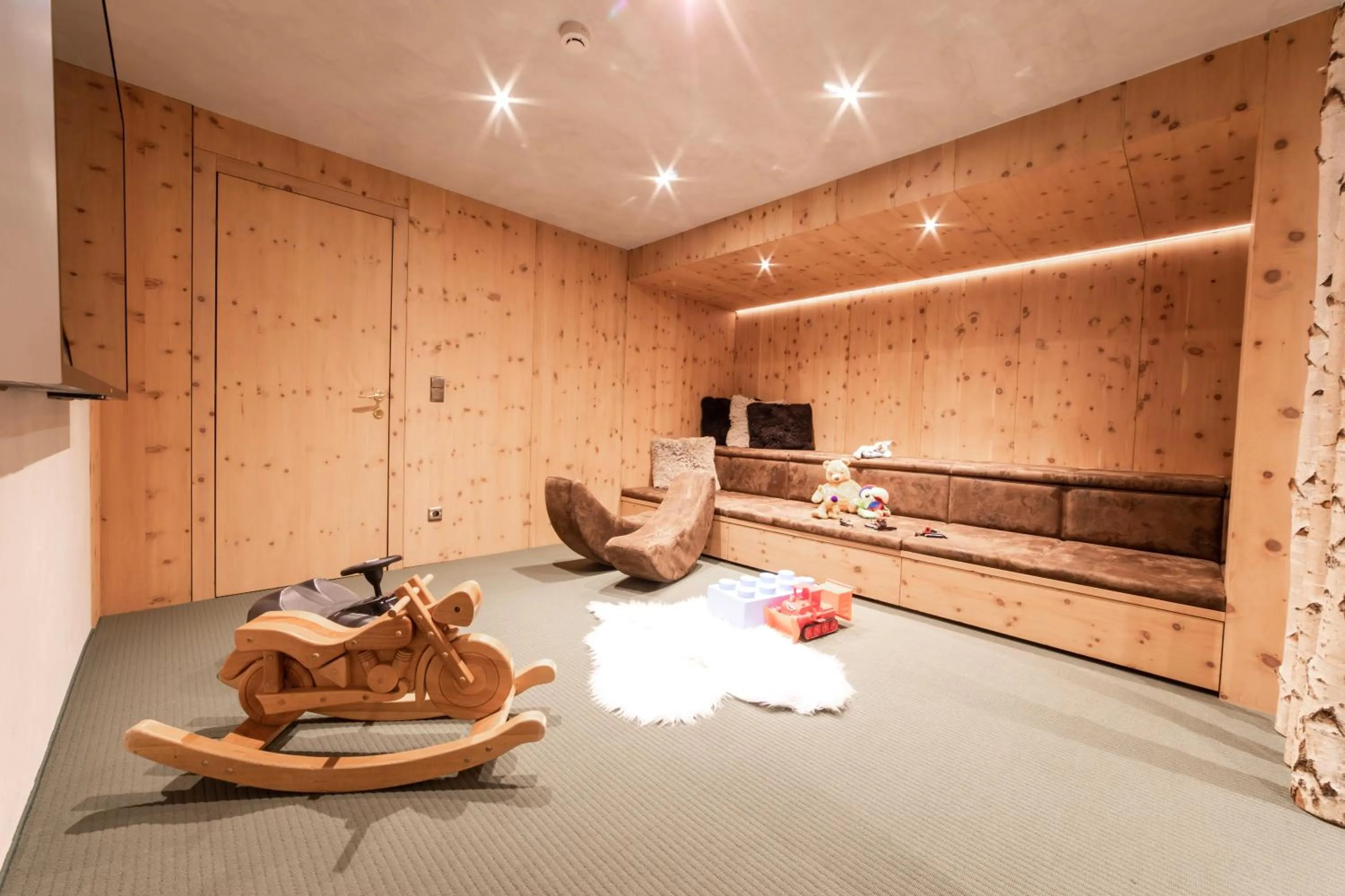 Game Room in Hotel Ulli