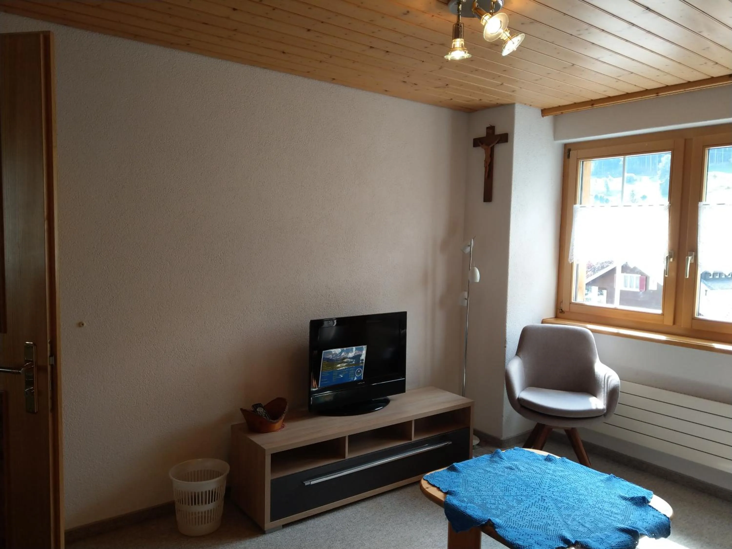 TV and multimedia in Gasthaus Schäfli