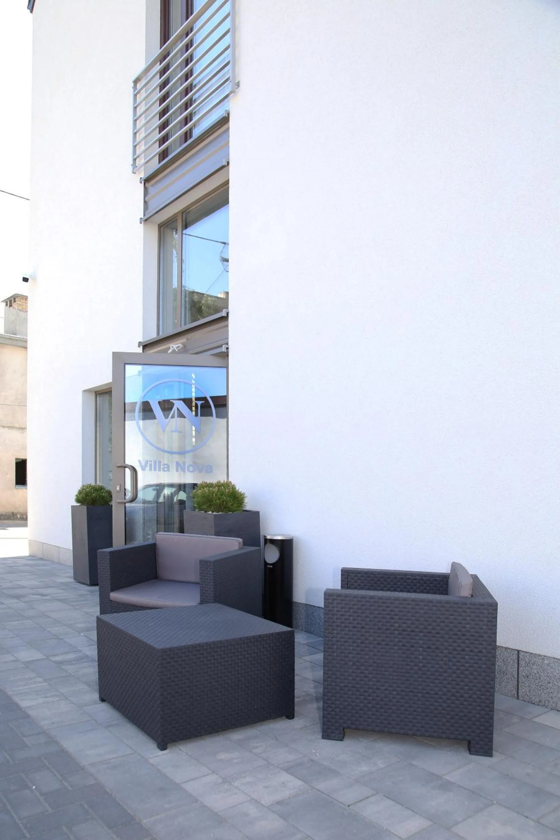 Property building in Villa Nova