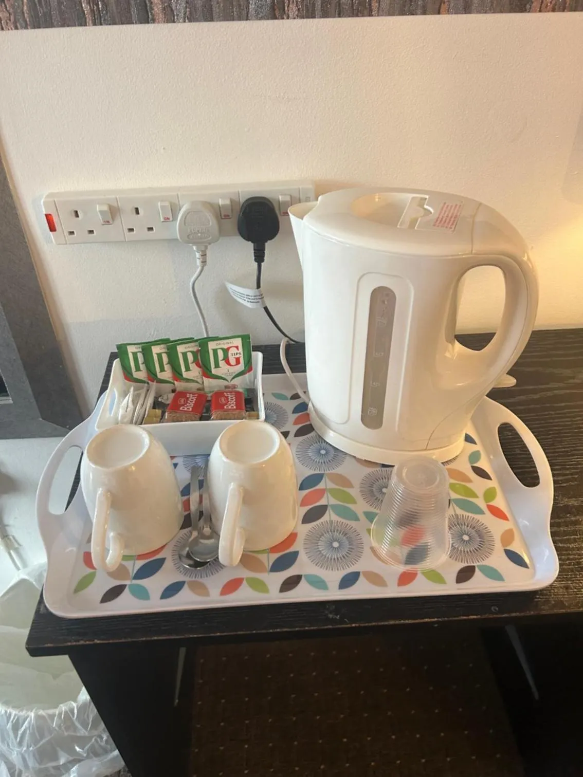 Coffee/tea facilities in The Thistle