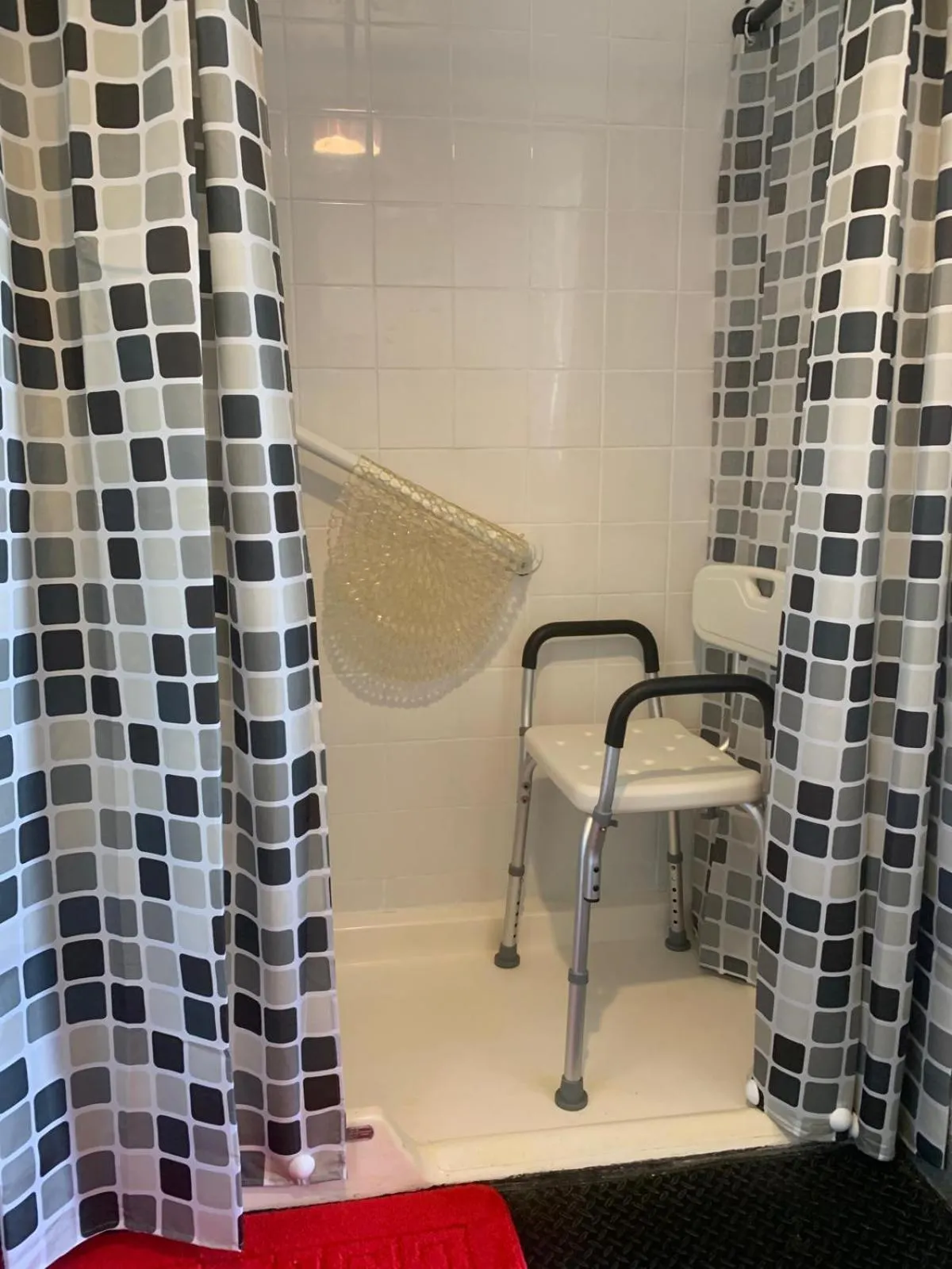 Facility for disabled guests in The Thistle