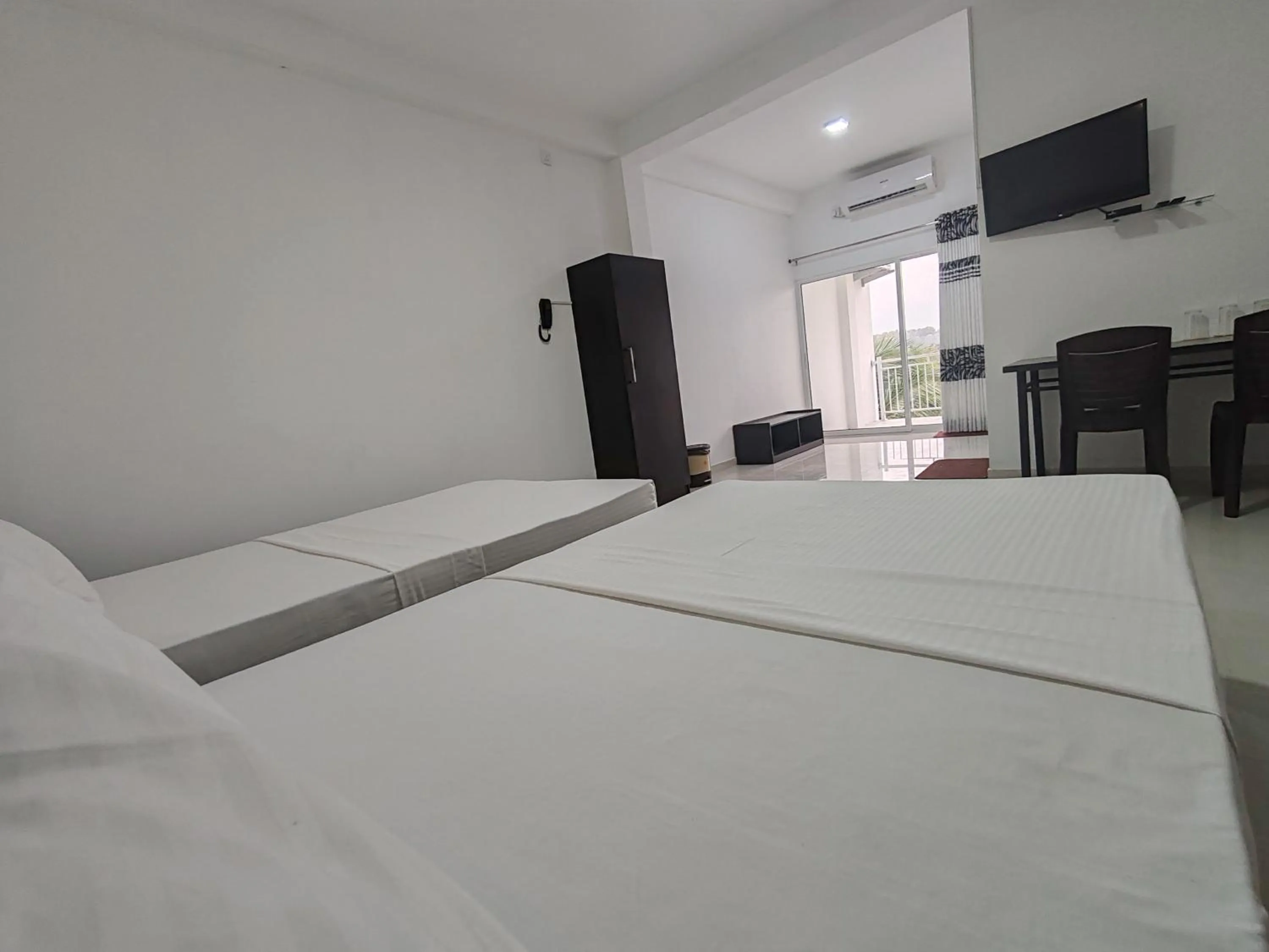 Bed in Mahaweli View Inn Kandy