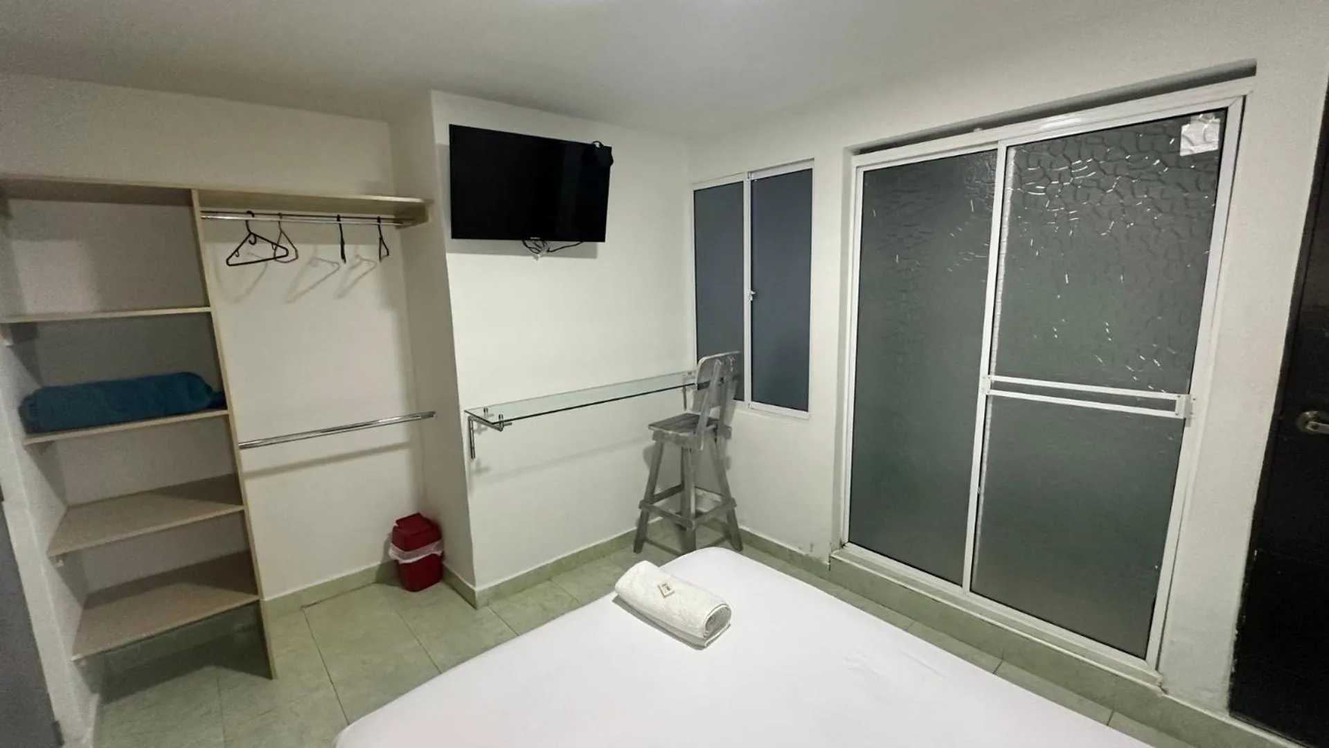 Photo of the whole room, Bed in Hotel Casa Paraiso