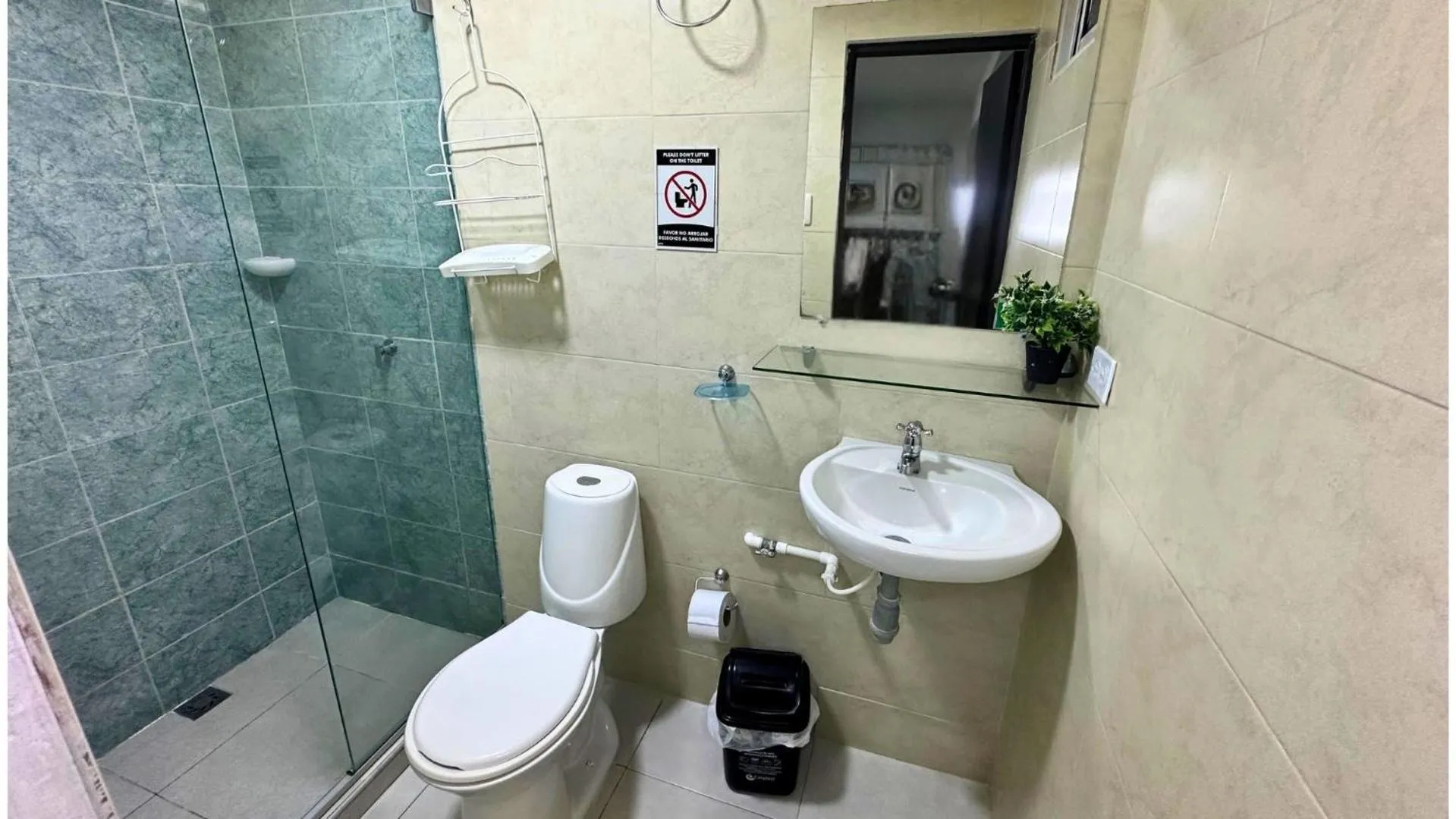 Bathroom in Hotel Casa Paraiso