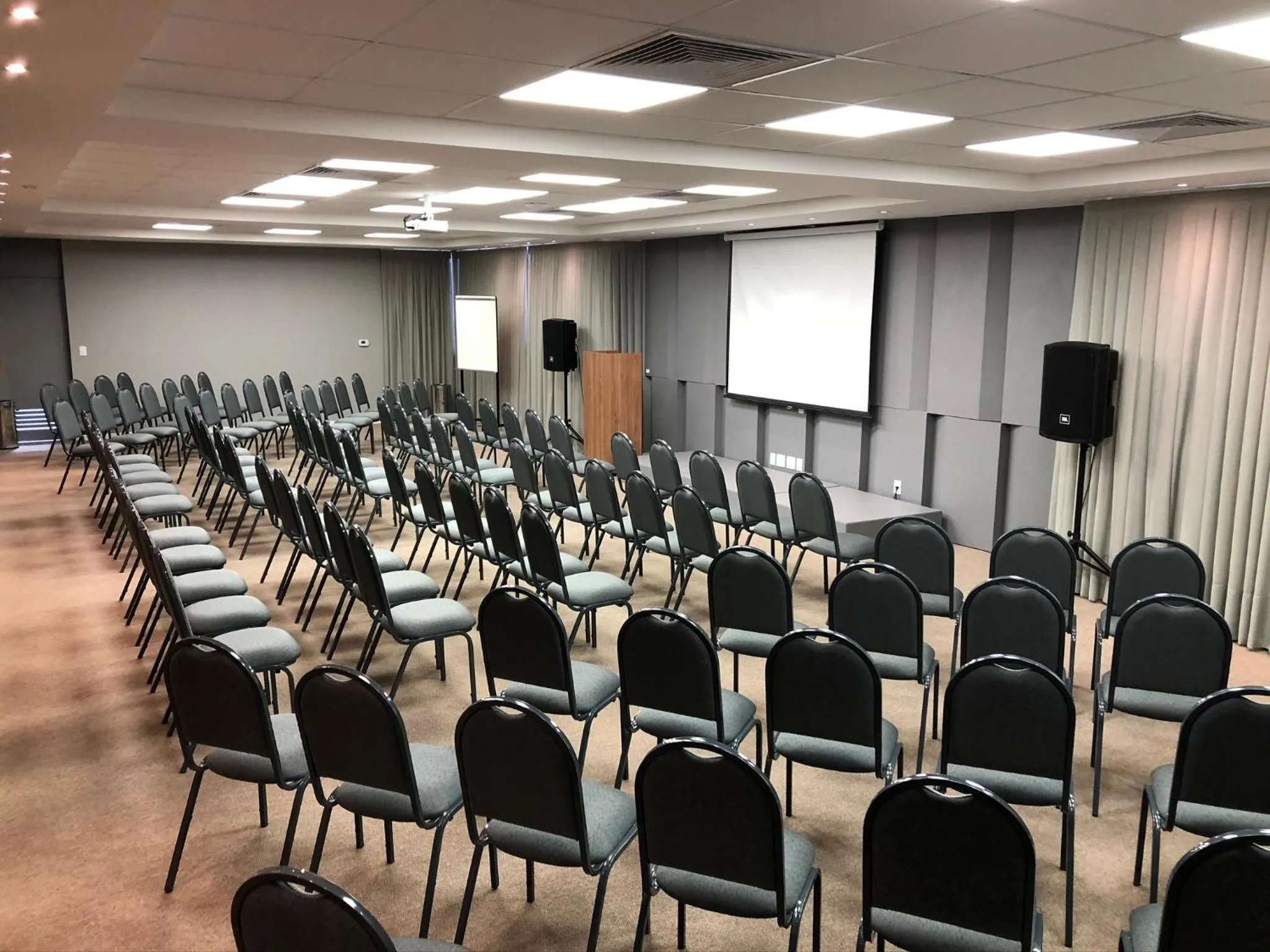 Meeting/conference room in Diaudi Hotel