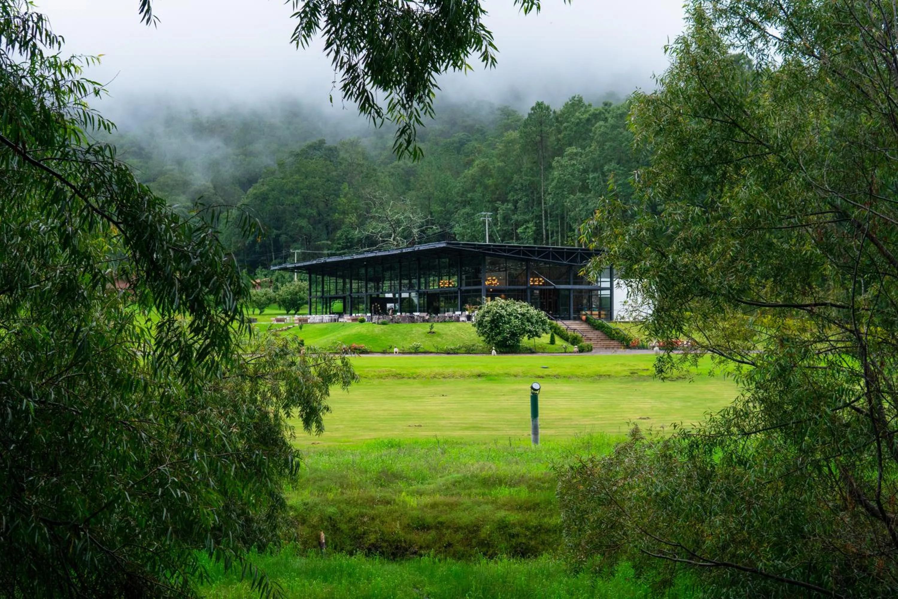 Property building in Sierra Lago