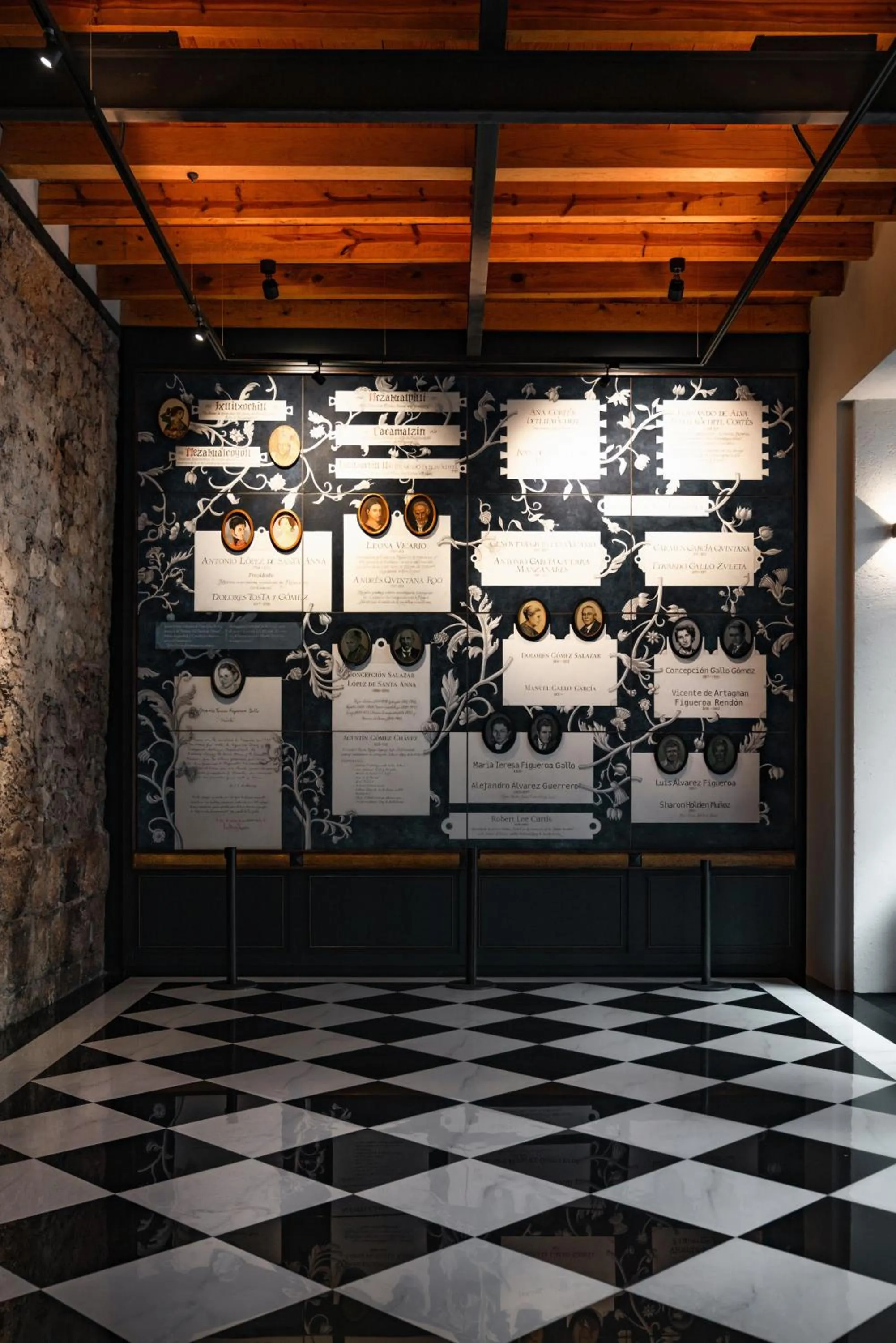 Inner courtyard view in Antiguo Molino de San Jerónimo