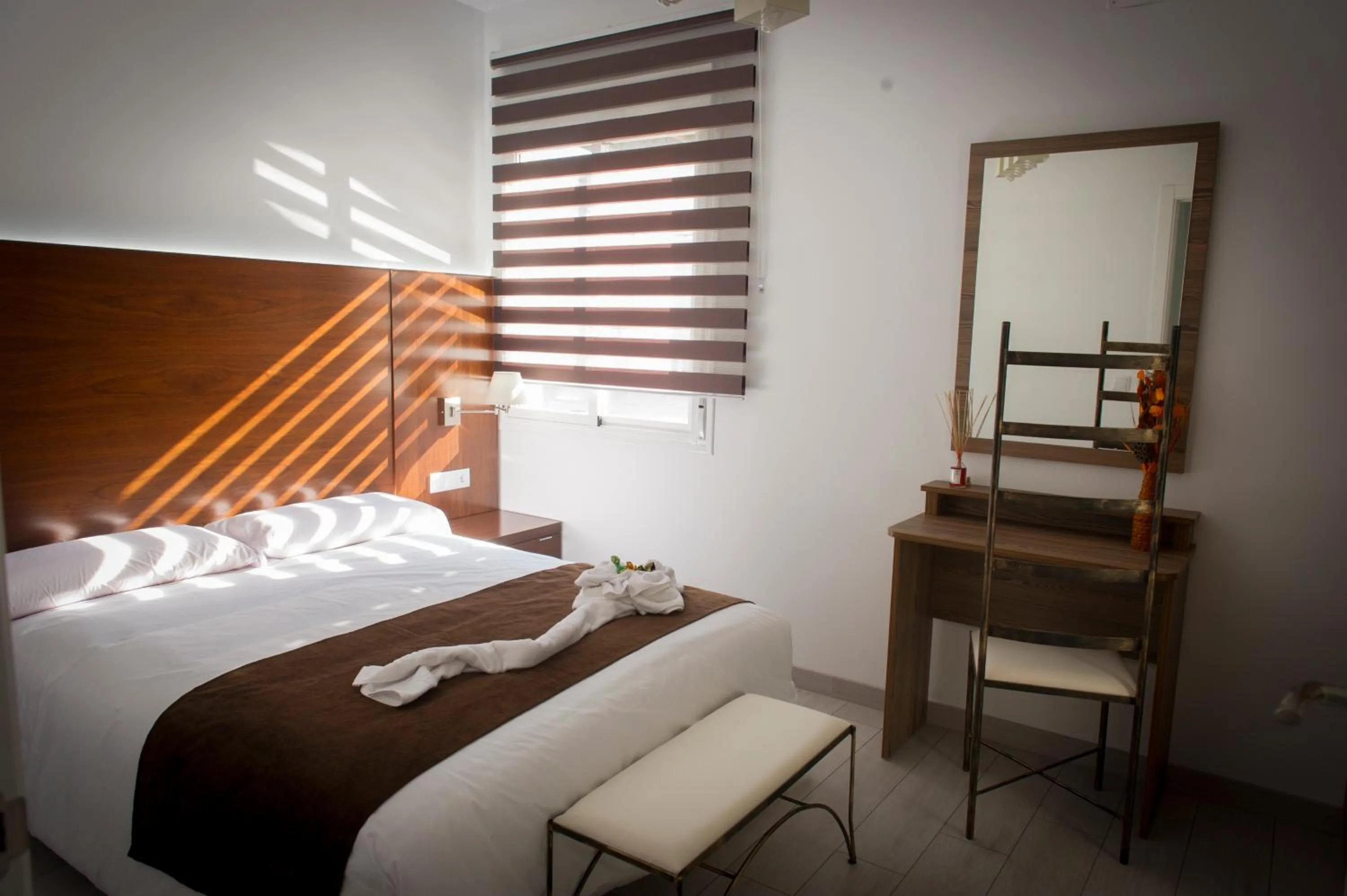 Shower, Bed in Retiro del Teatro Almagro