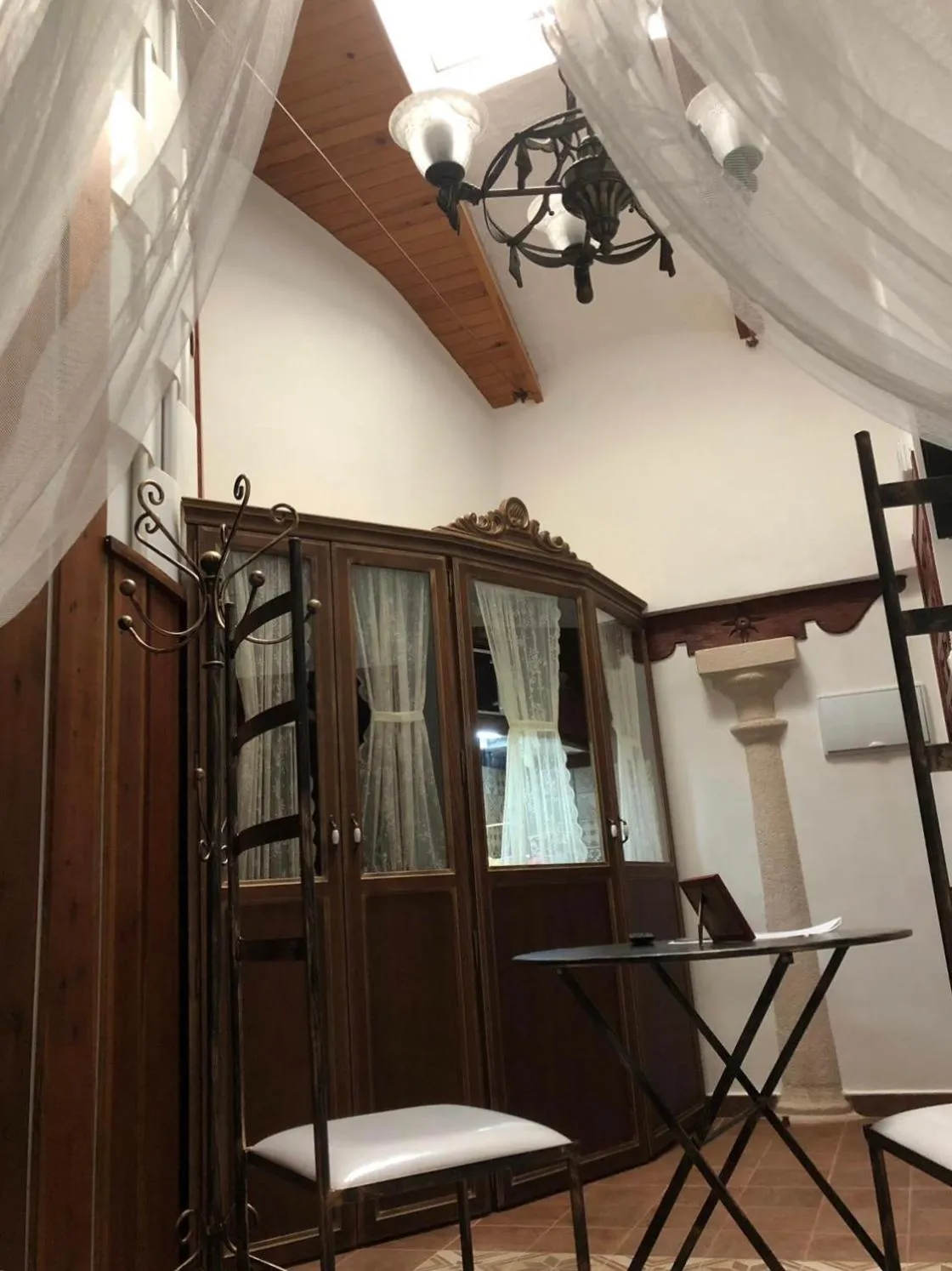 Bedroom in Retiro del Teatro Almagro