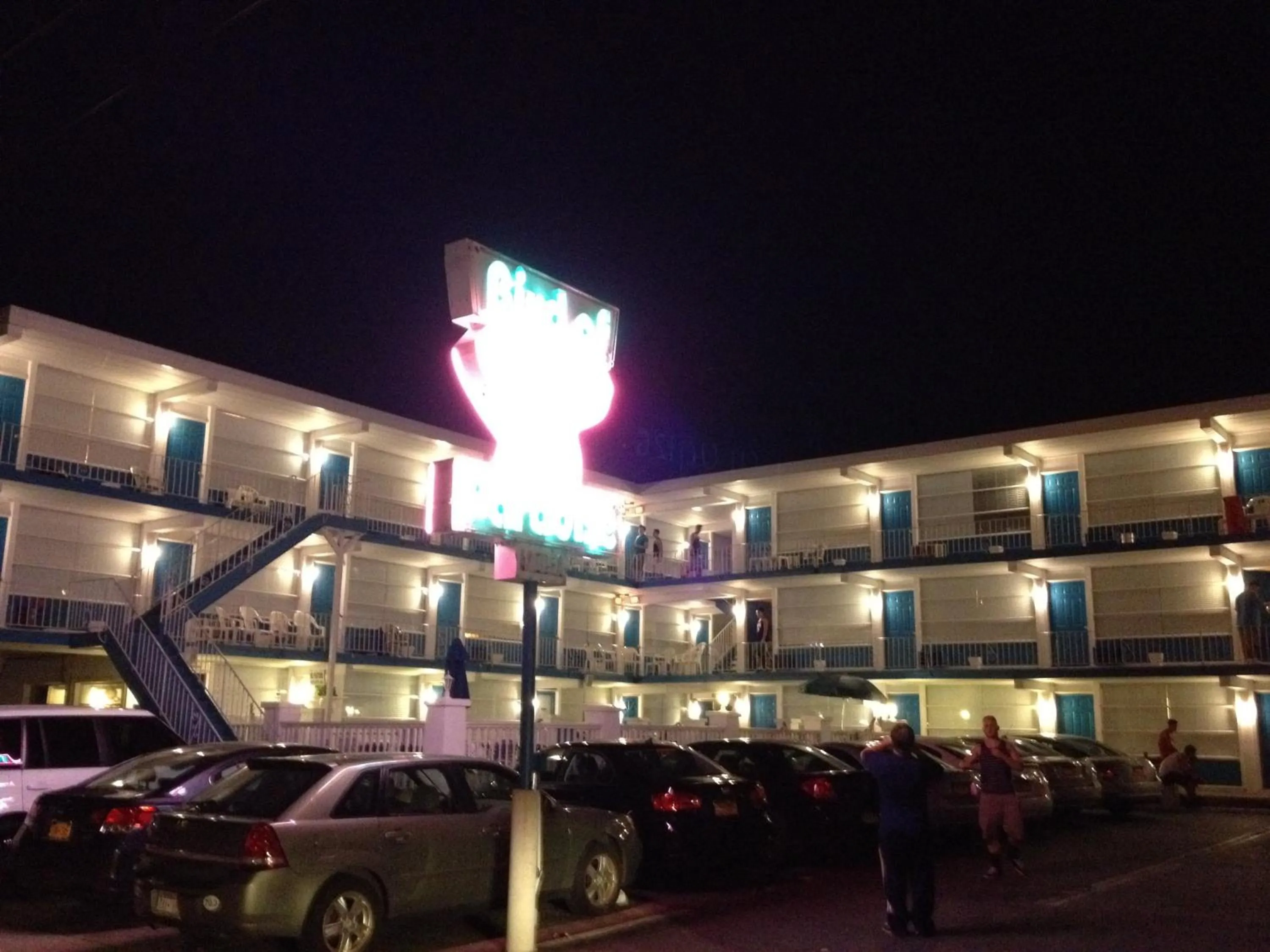 Property building in Bird of Paradise Motel
