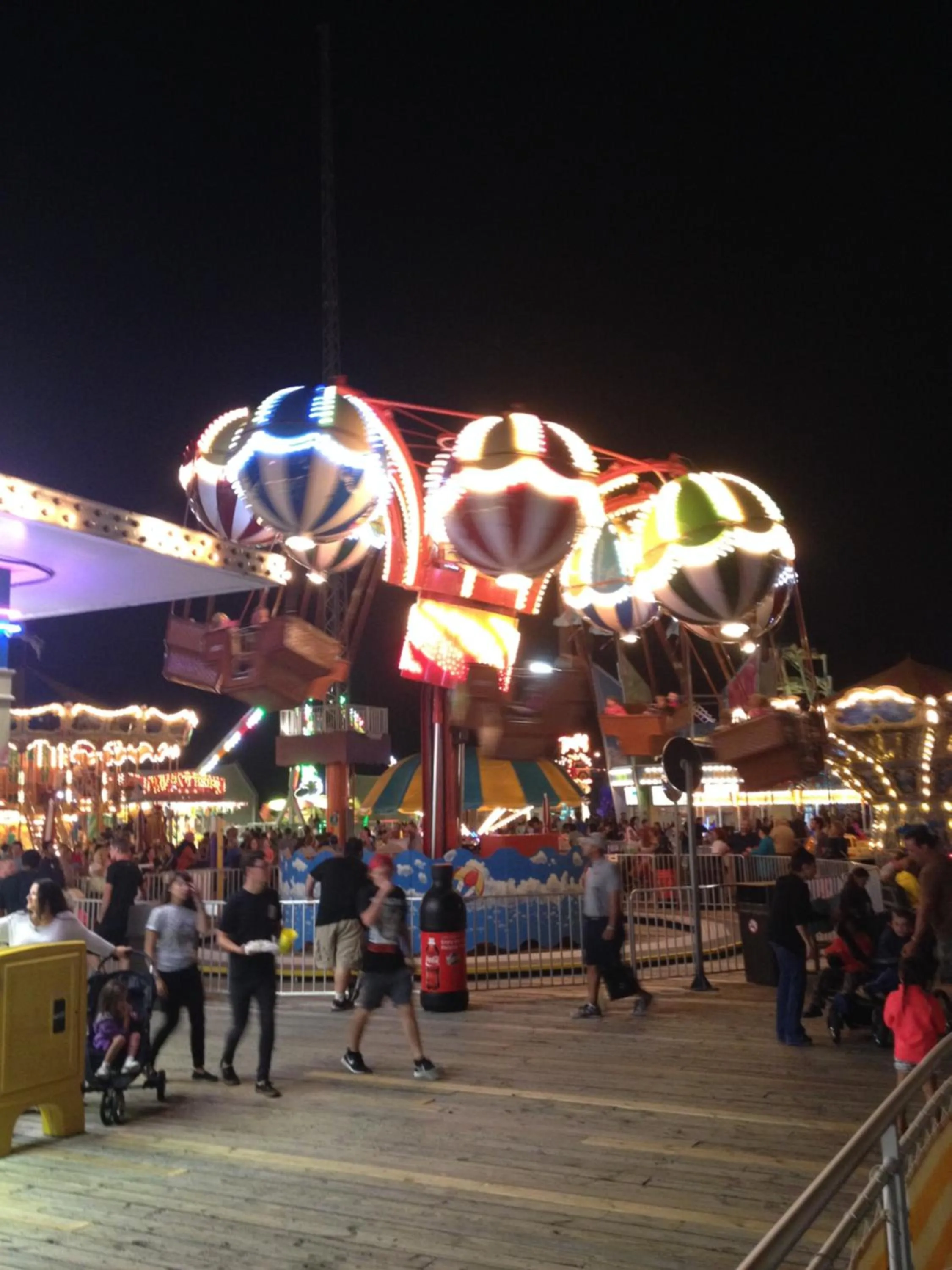 People in Bird of Paradise Motel