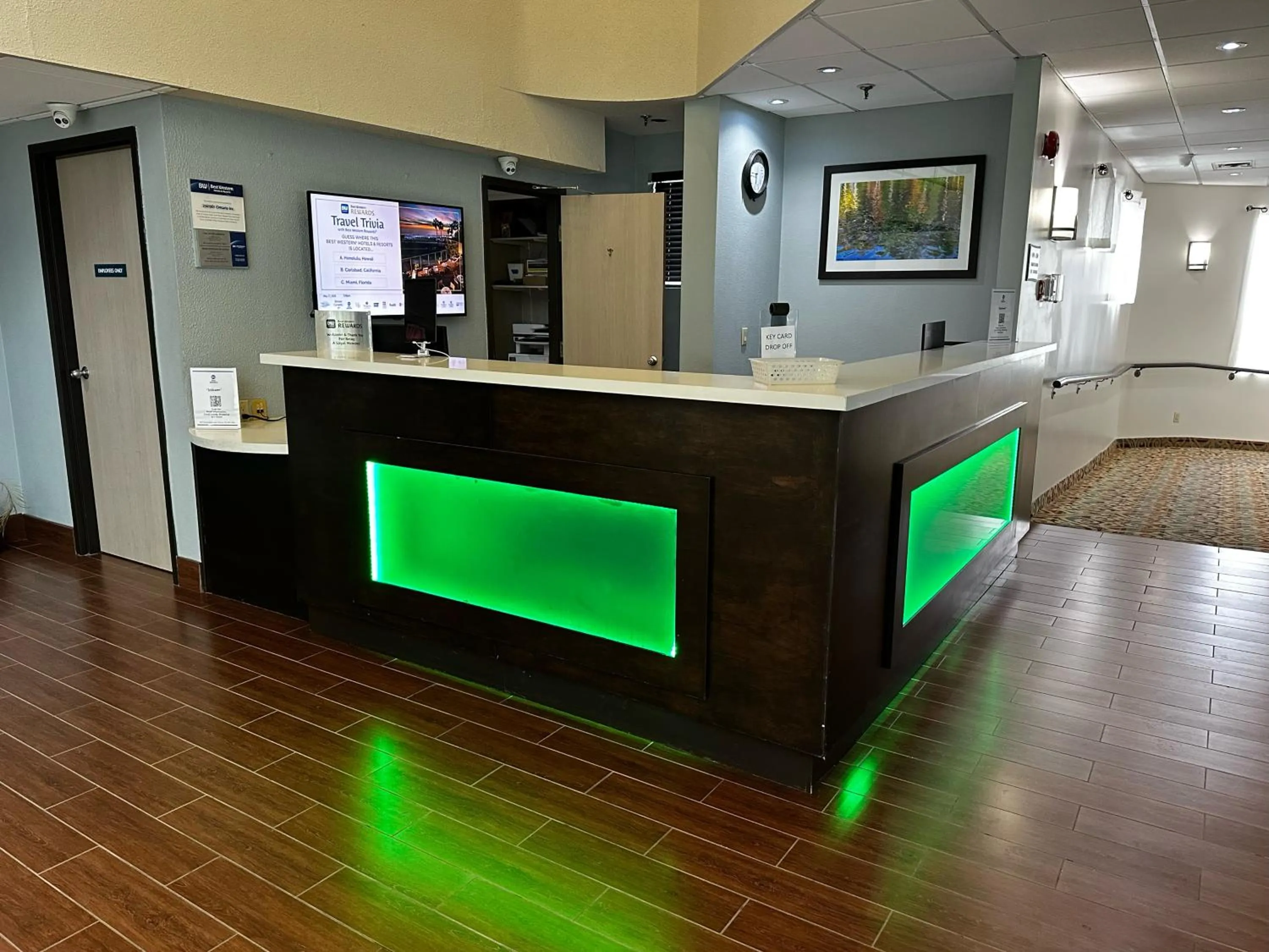 Lobby or reception in Best Western Little River Inn